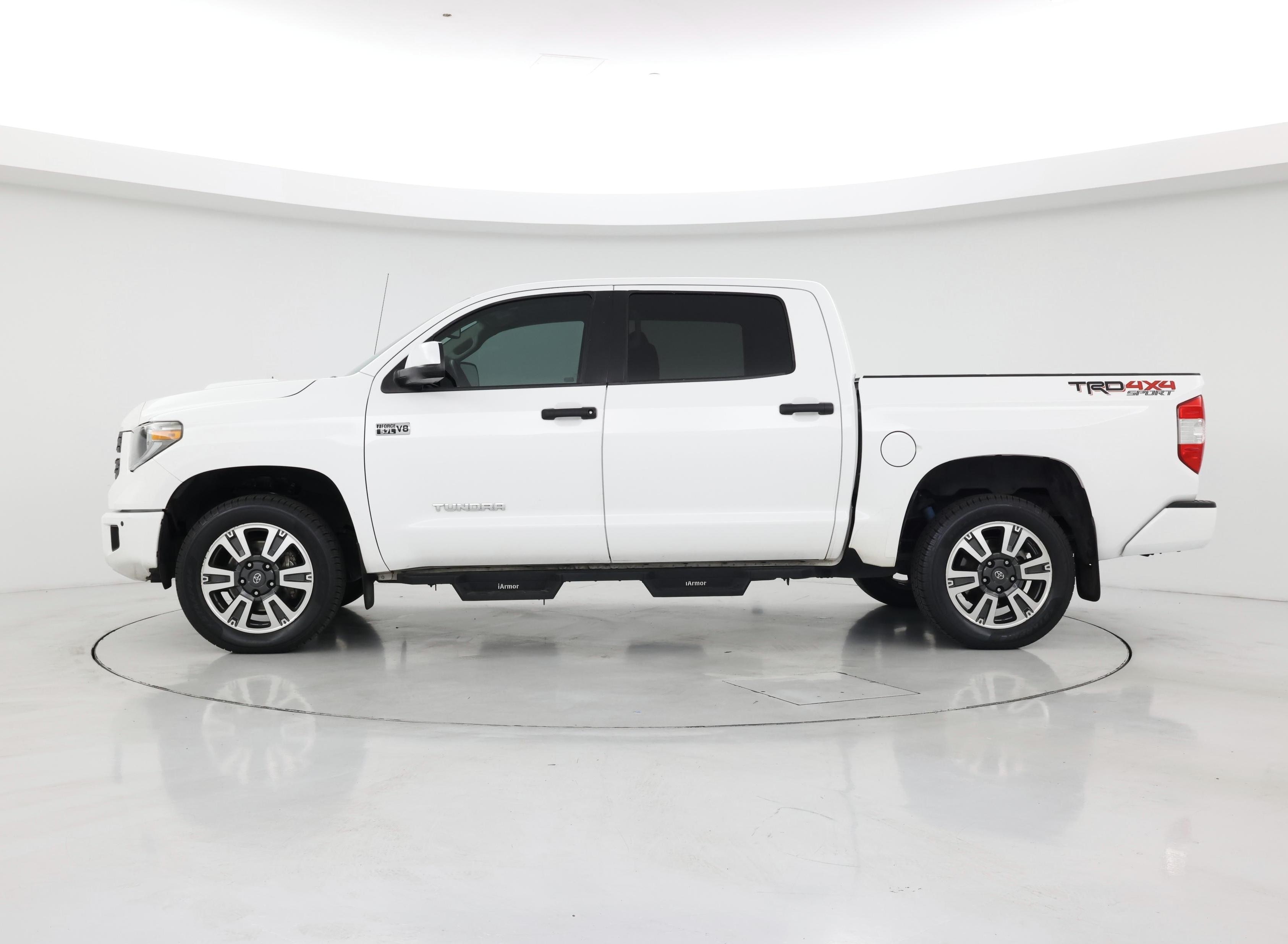 Thumbnail: 2018 Toyota Tundra - 3