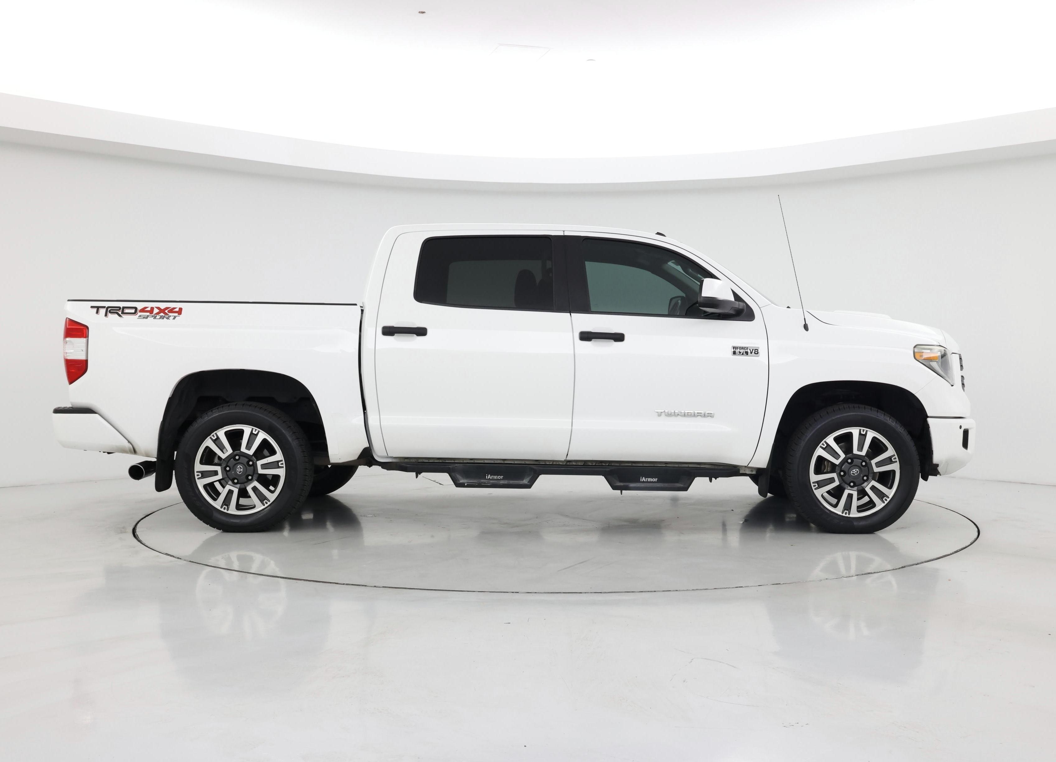 Thumbnail: 2018 Toyota Tundra - 7