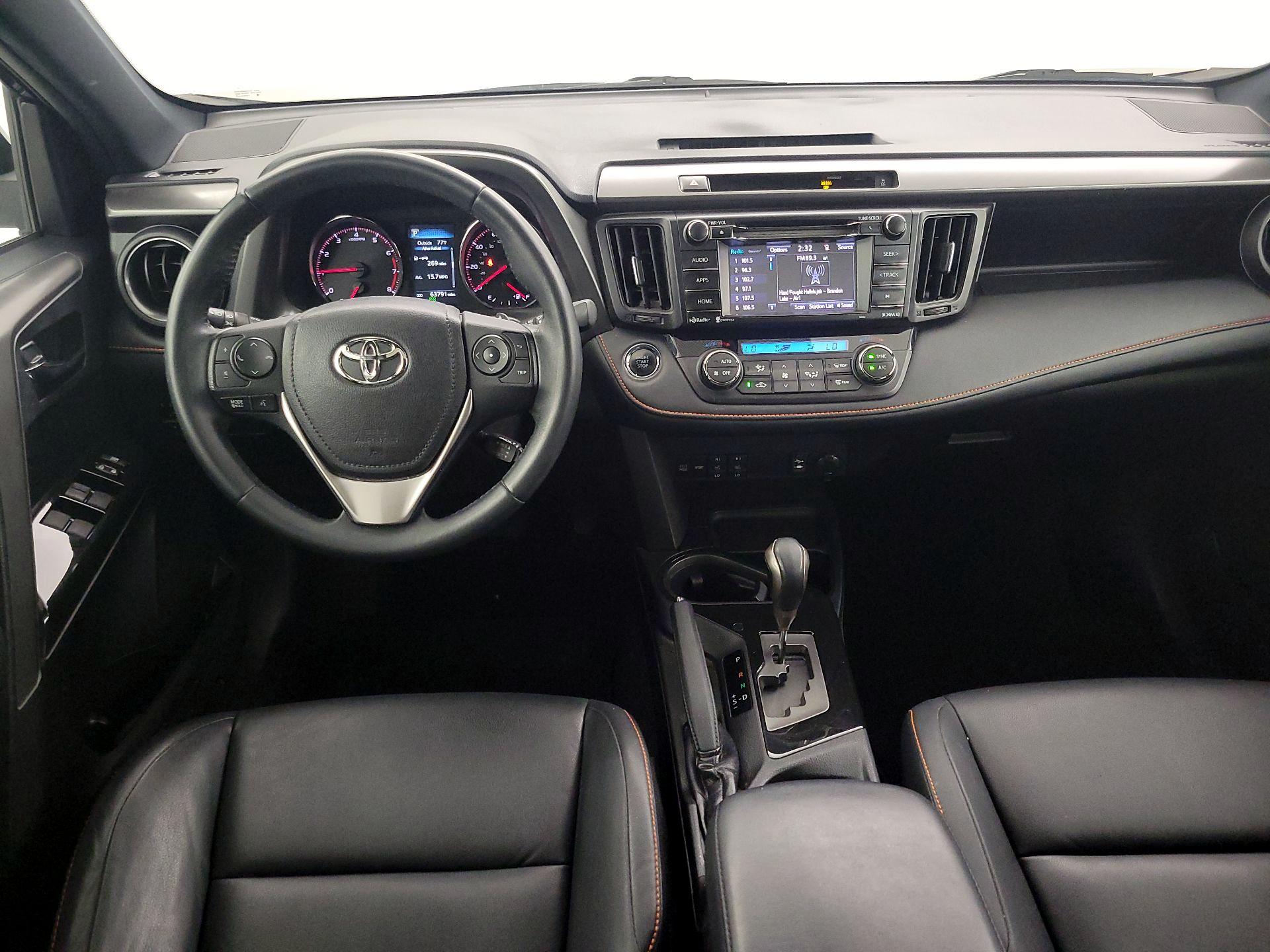 Thumbnail: 2016 Toyota RAV4 - 9