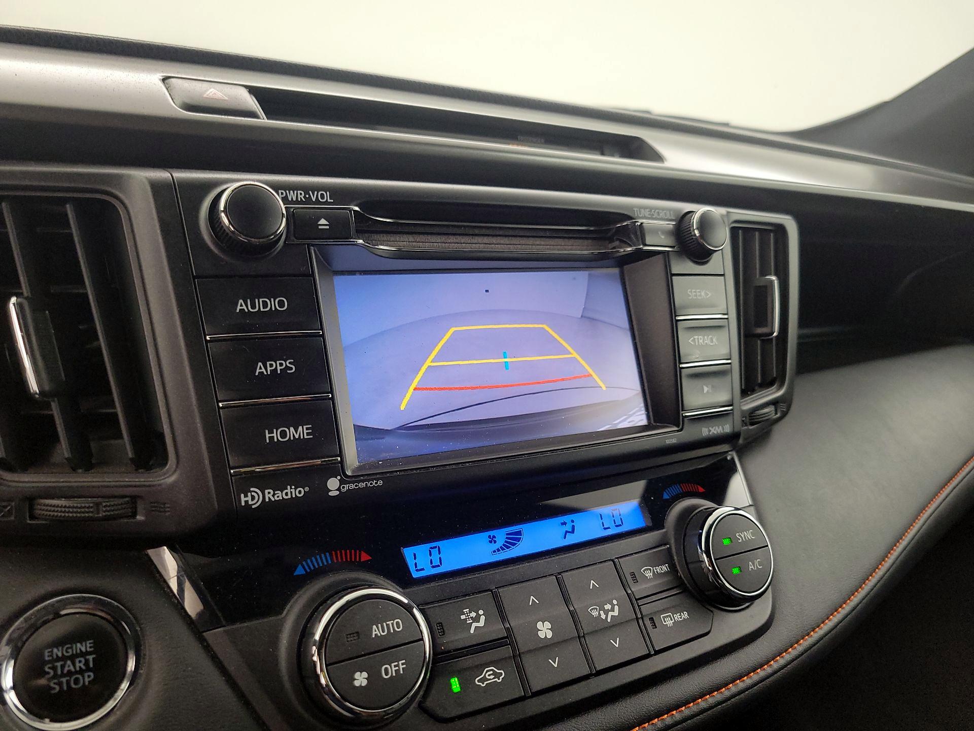 Thumbnail: 2016 Toyota RAV4 - 14