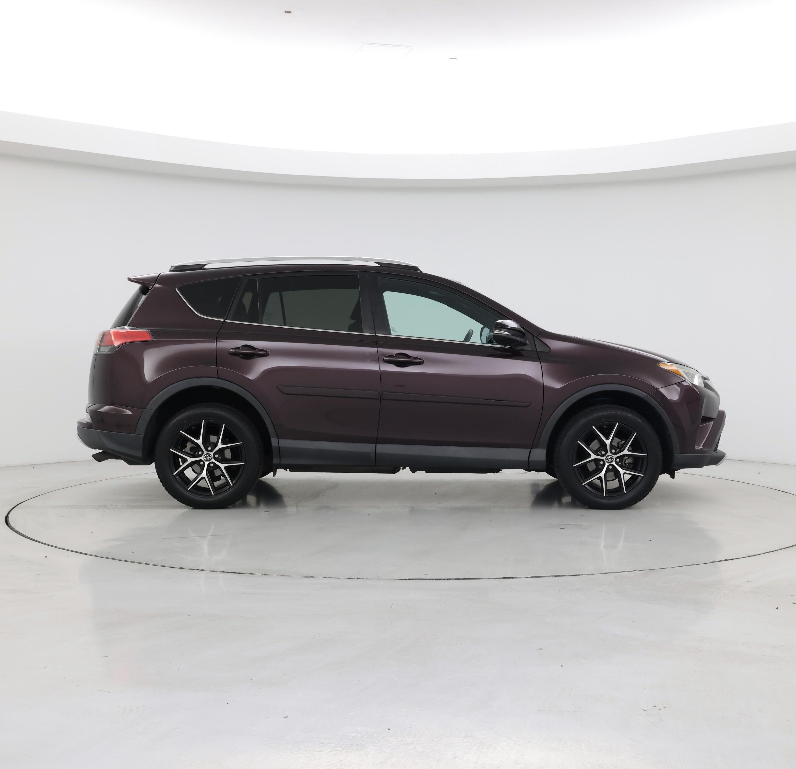 Thumbnail: 2016 Toyota RAV4 - 7