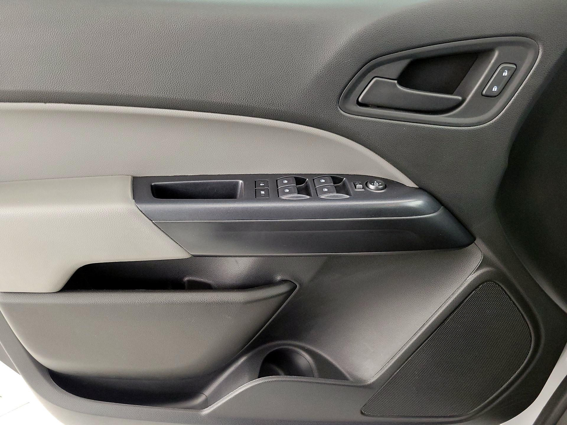 Thumbnail: 2021 Chevrolet Colorado - 12