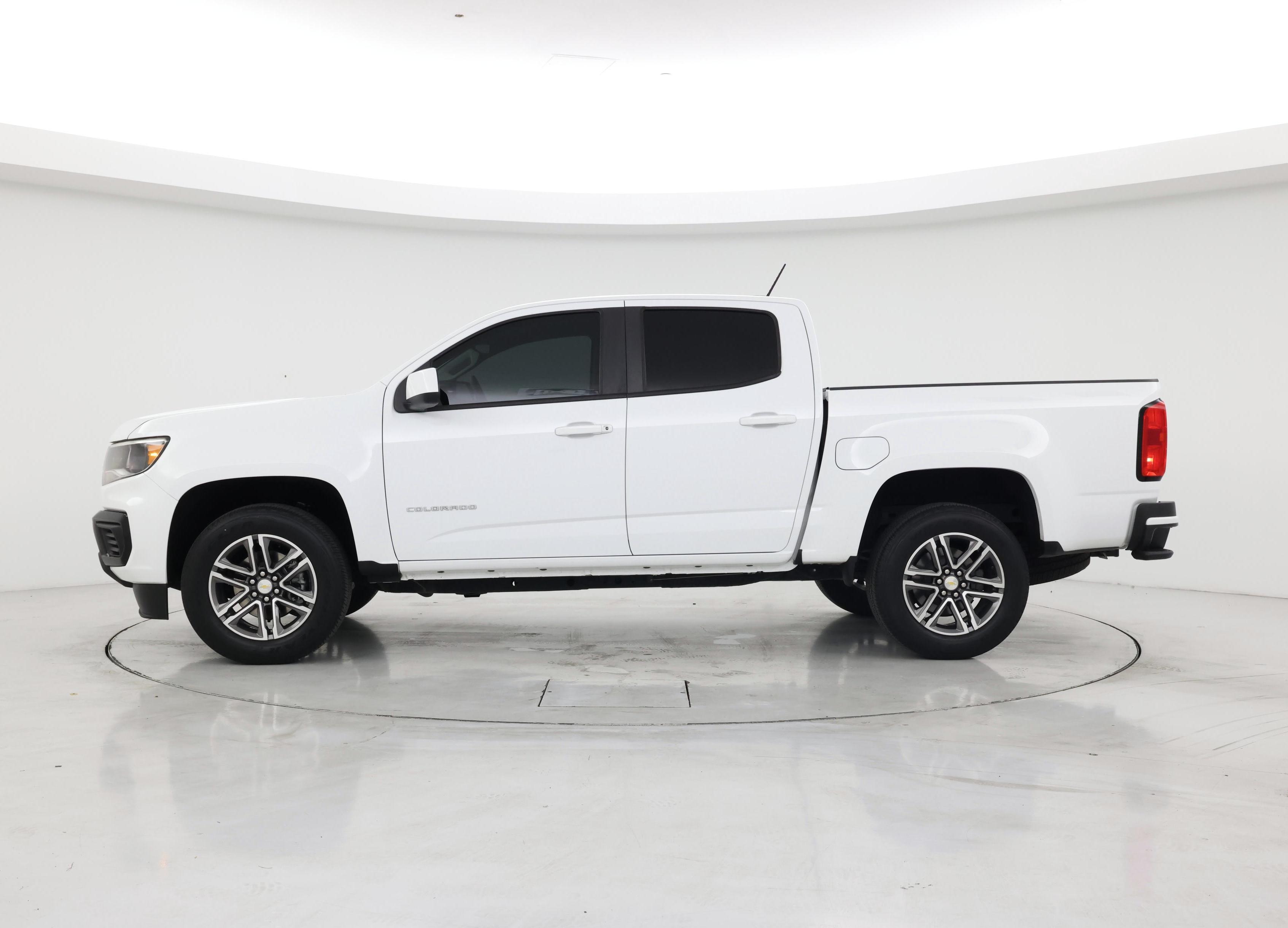 Thumbnail: 2021 Chevrolet Colorado - 3