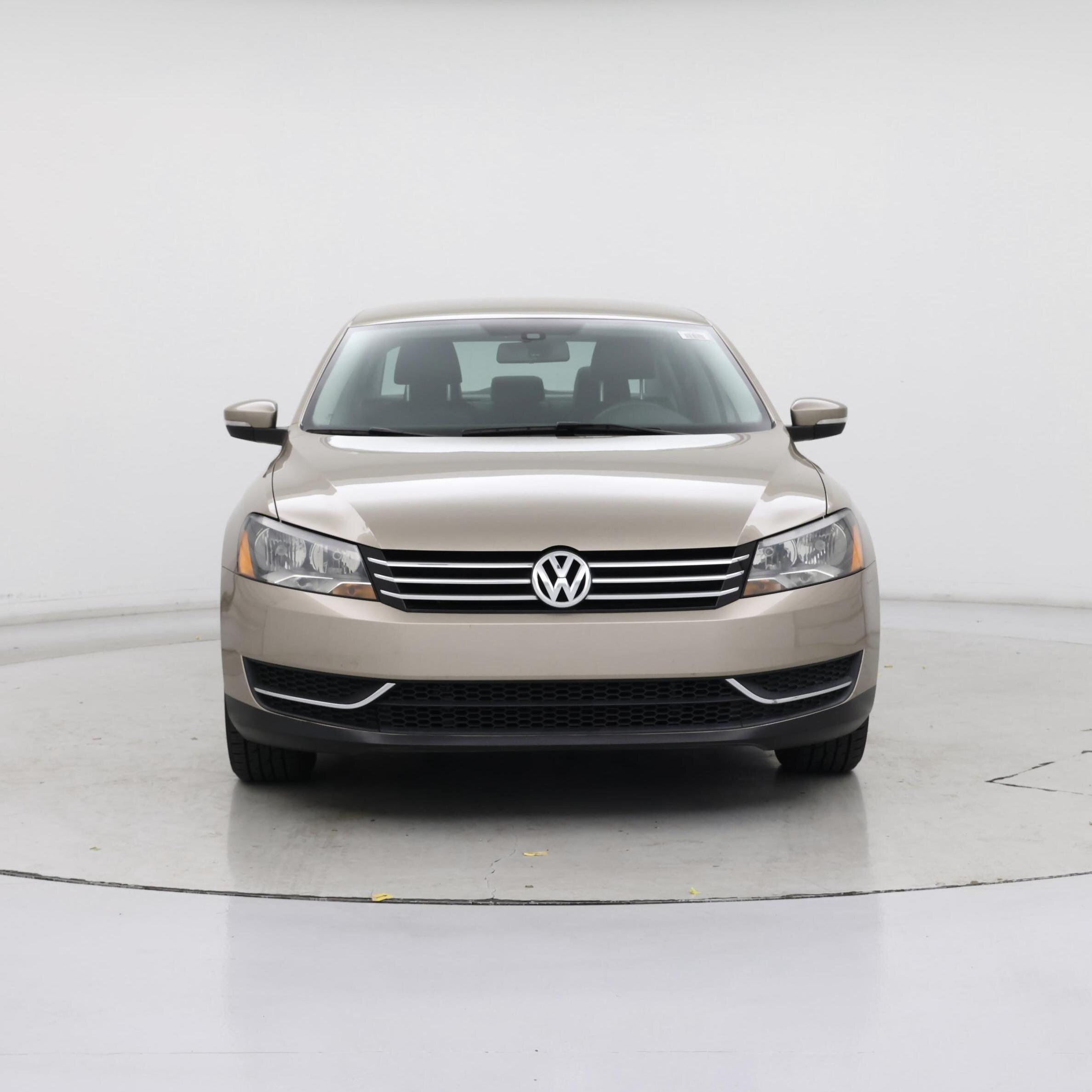Thumbnail: 2015 Volkswagen Passat - 5
