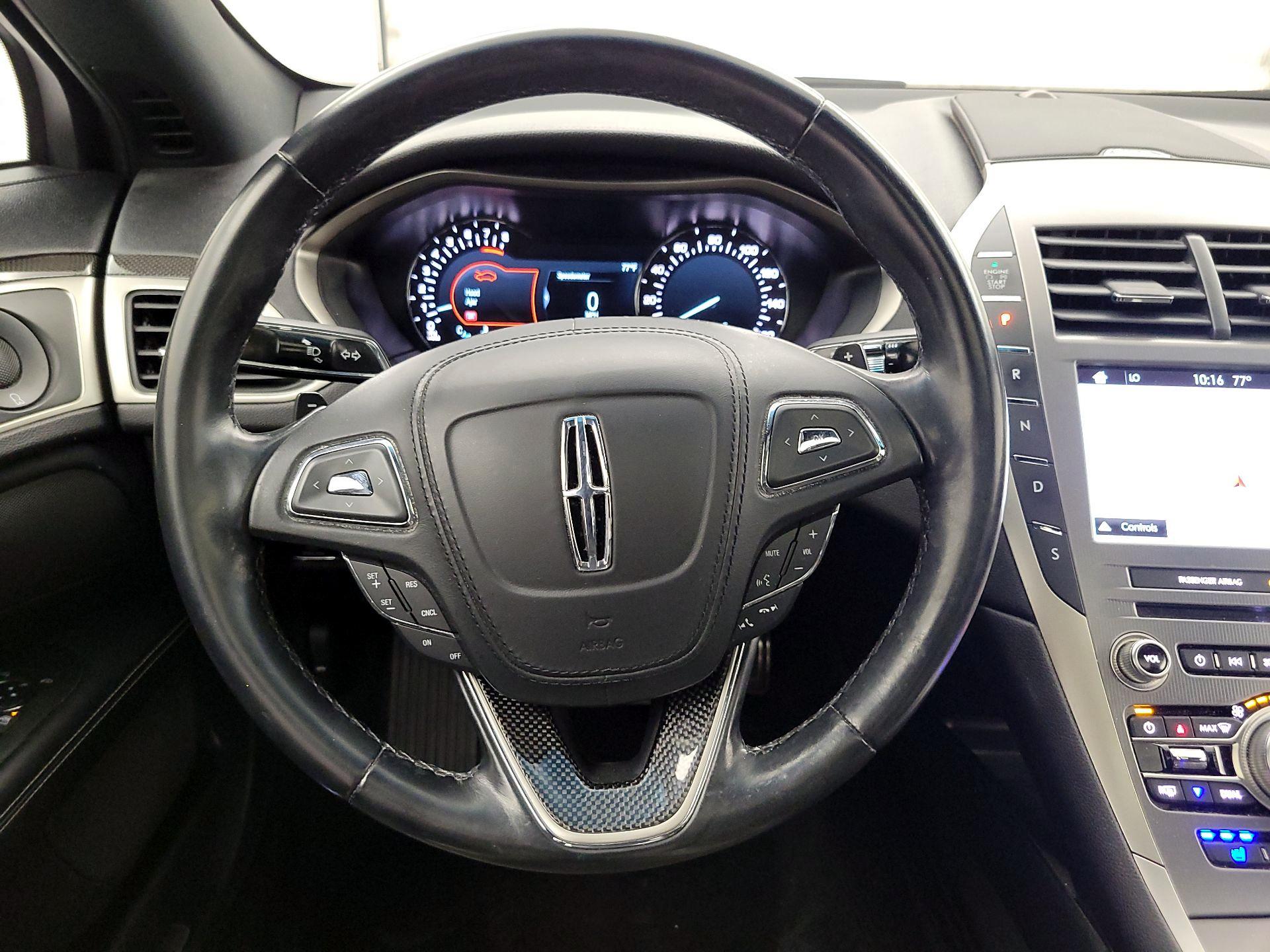 Thumbnail: 2018 Lincoln MKZ - 10
