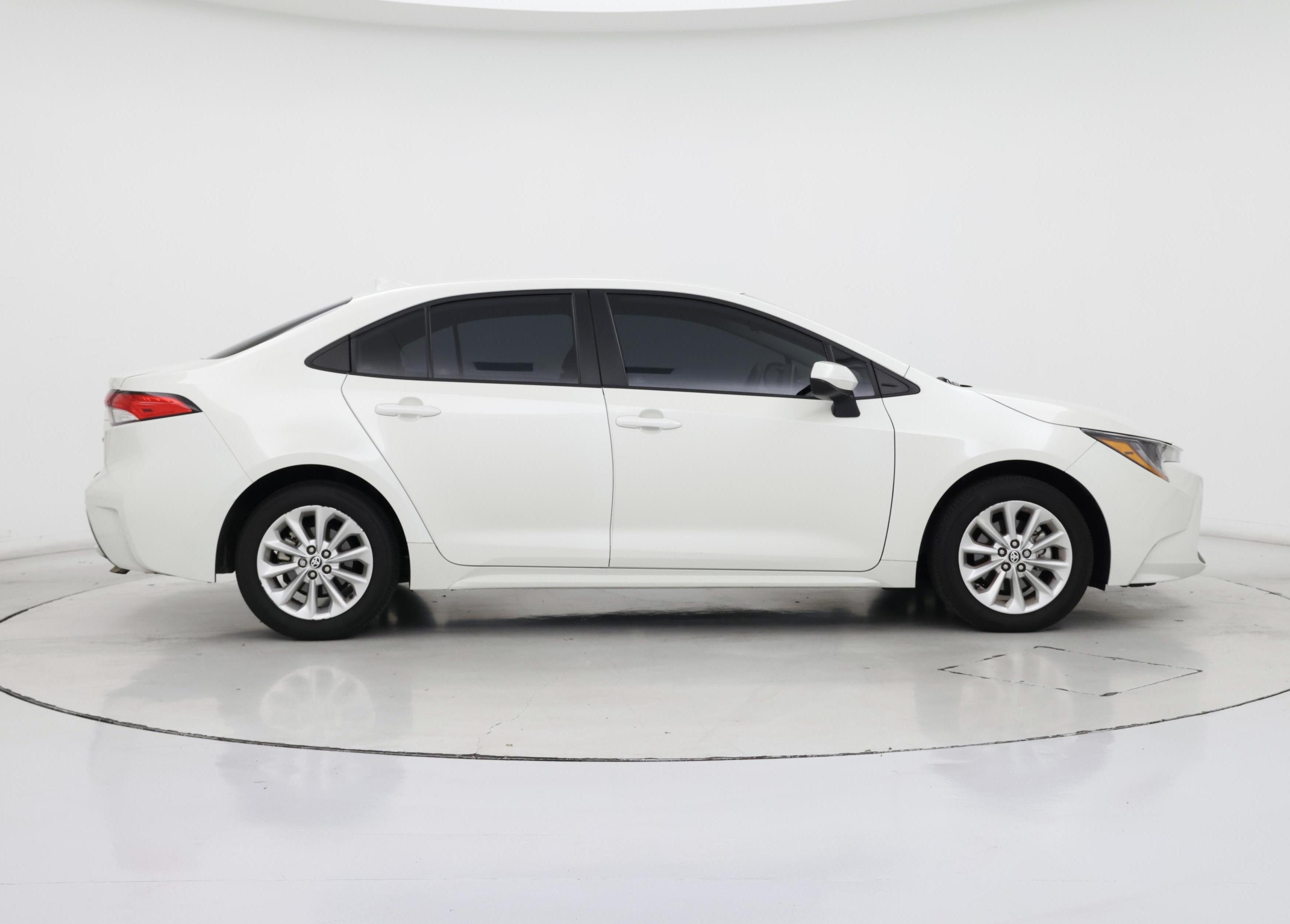 Thumbnail: 2021 Toyota Corolla - 7