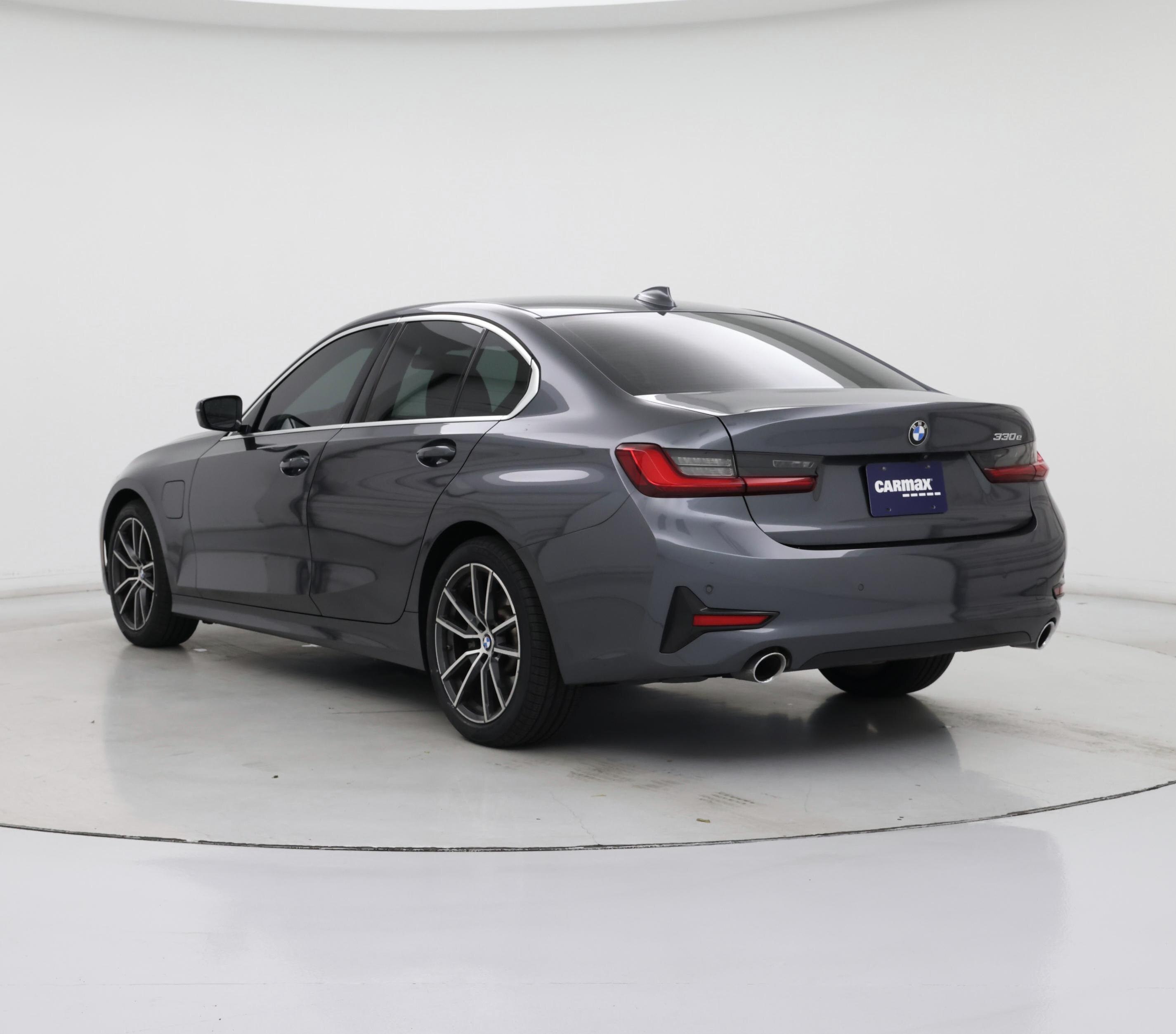 Thumbnail: 2021 BMW 3 Series - 2