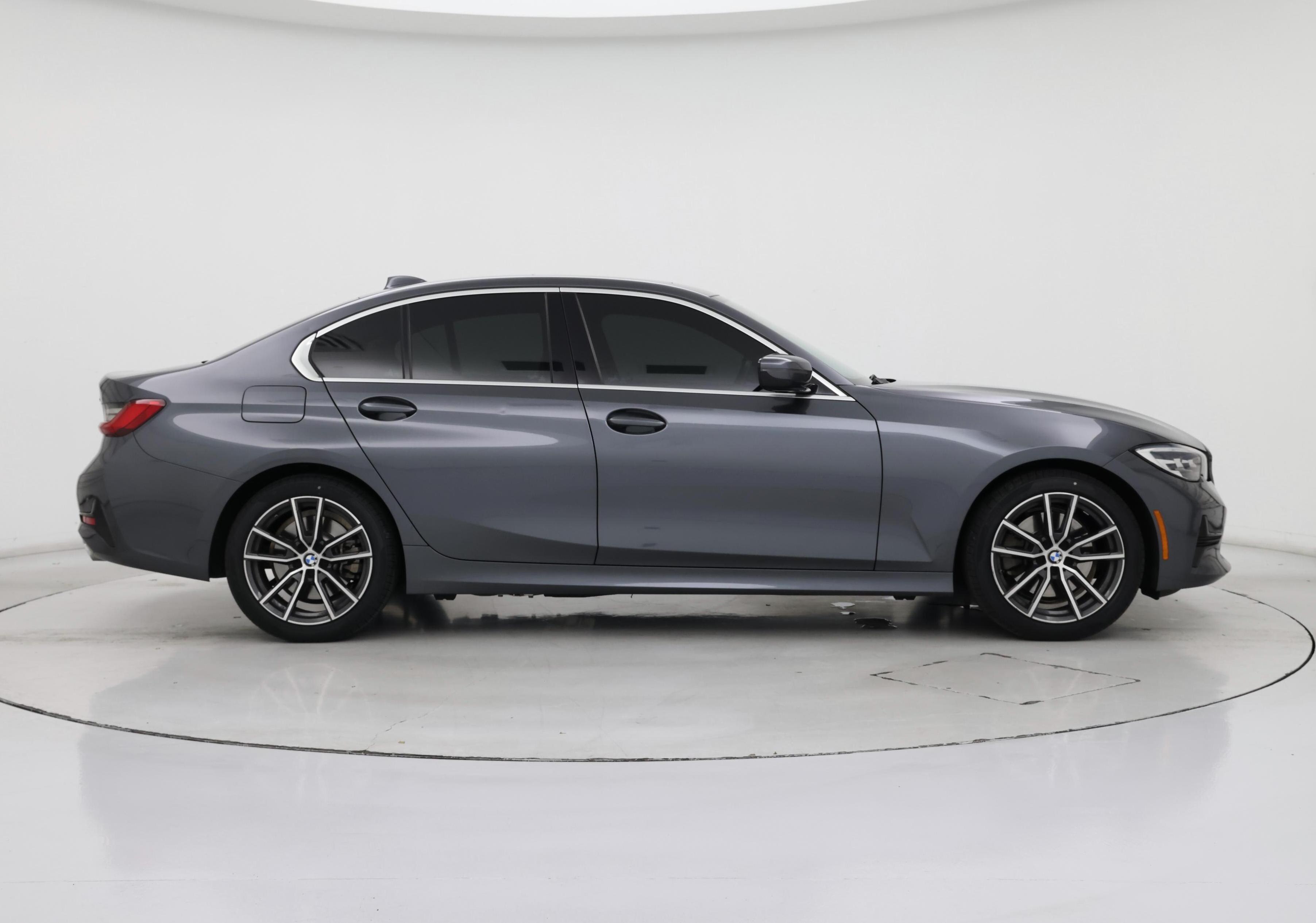 Thumbnail: 2021 BMW 3 Series - 7
