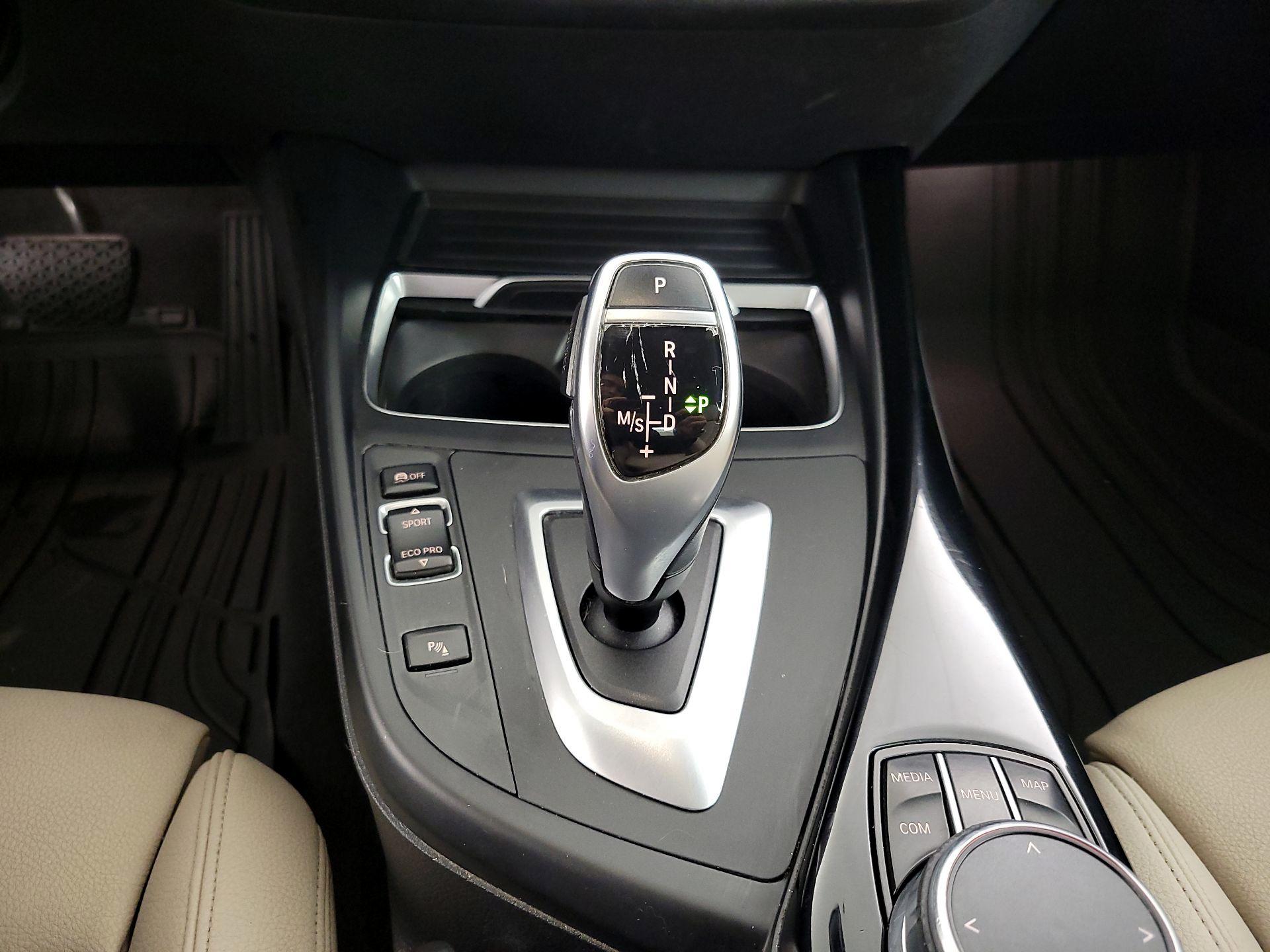 Thumbnail: 2020 BMW 2 Series - 18