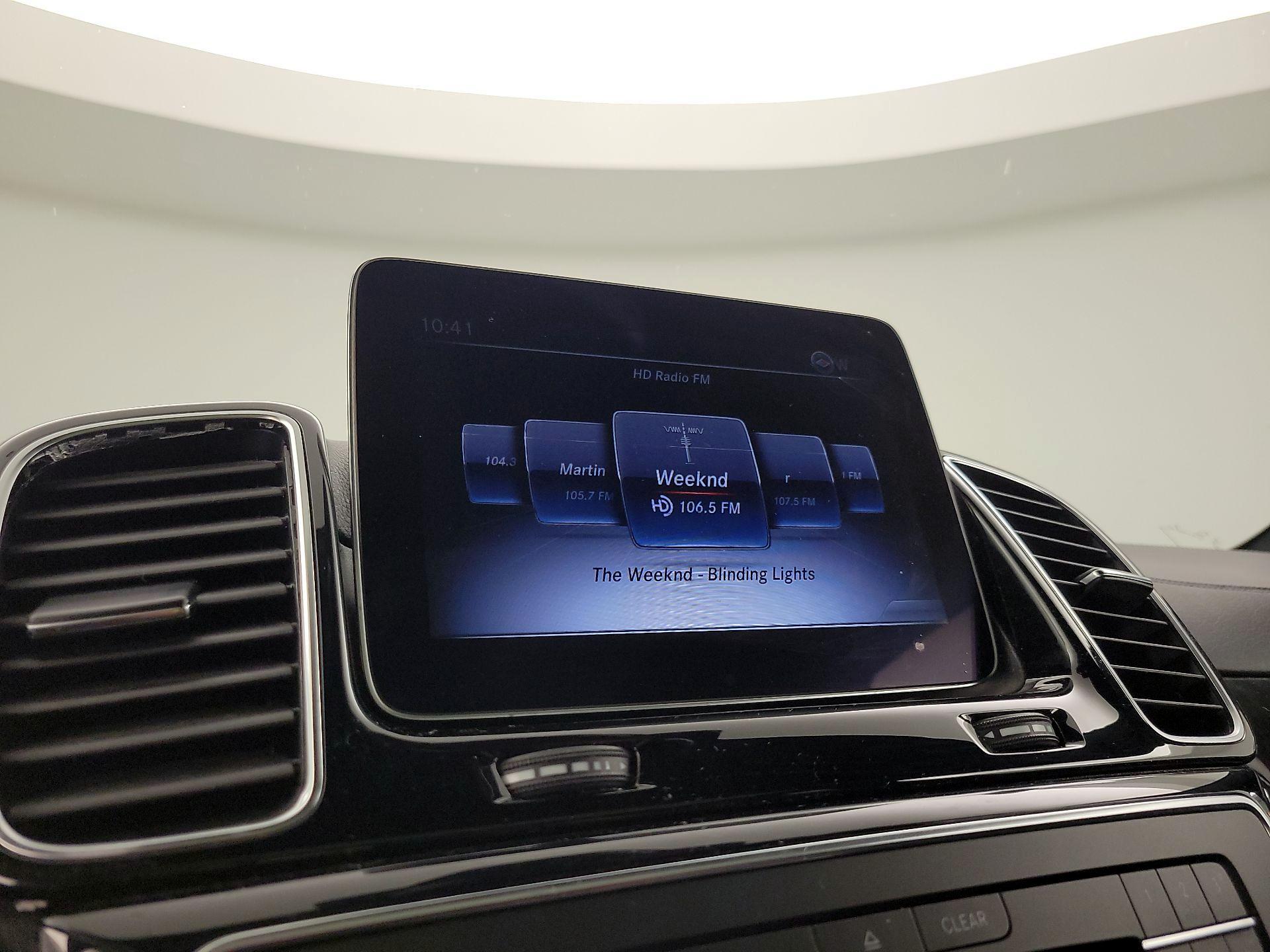 Thumbnail: 2019 Mercedes-Benz GLE - 16