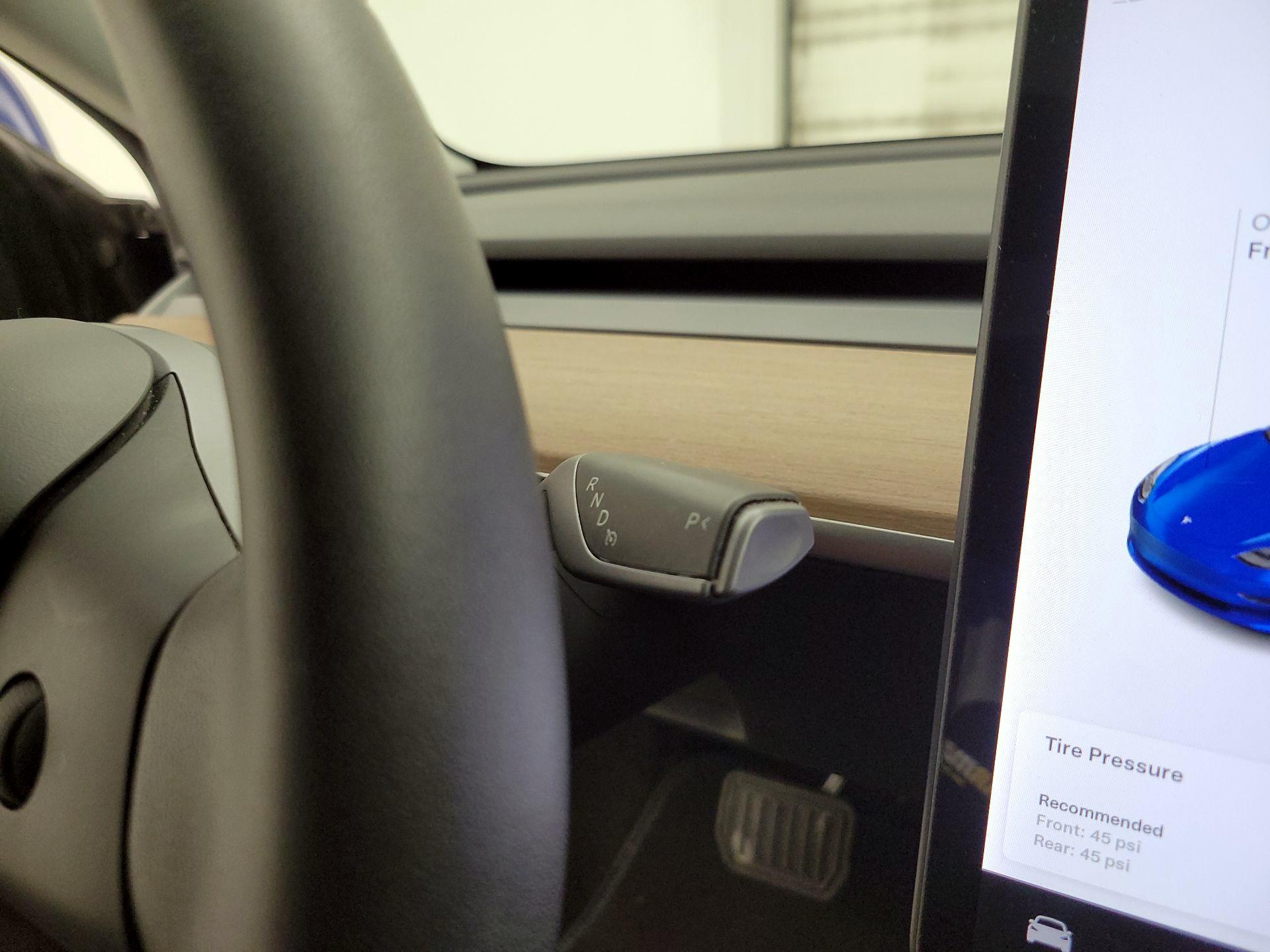 Thumbnail: 2020 Tesla Model 3 - 17