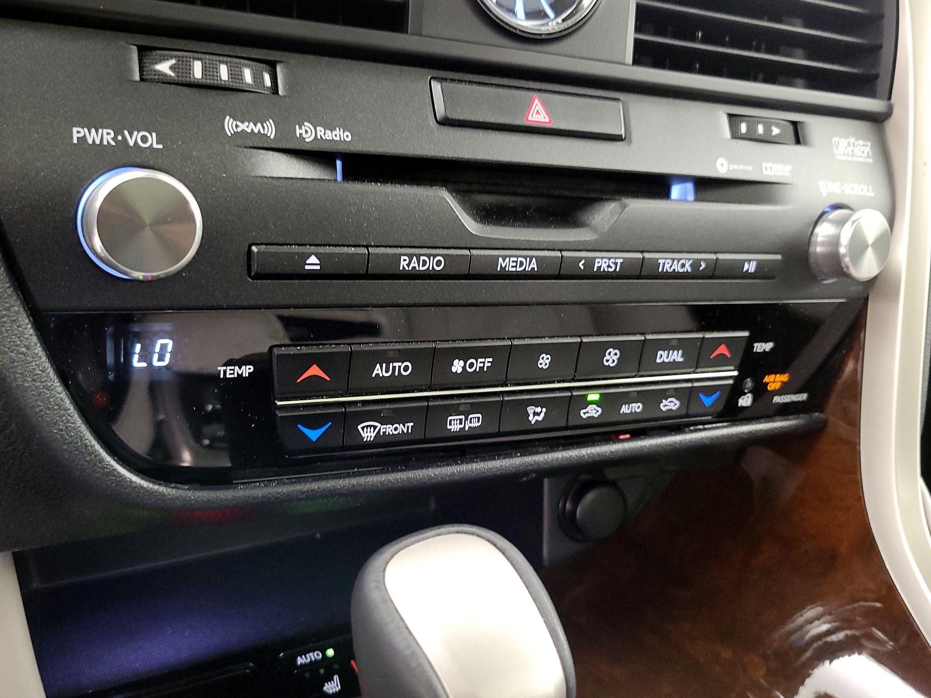 Thumbnail: 2018 Lexus RX - 17