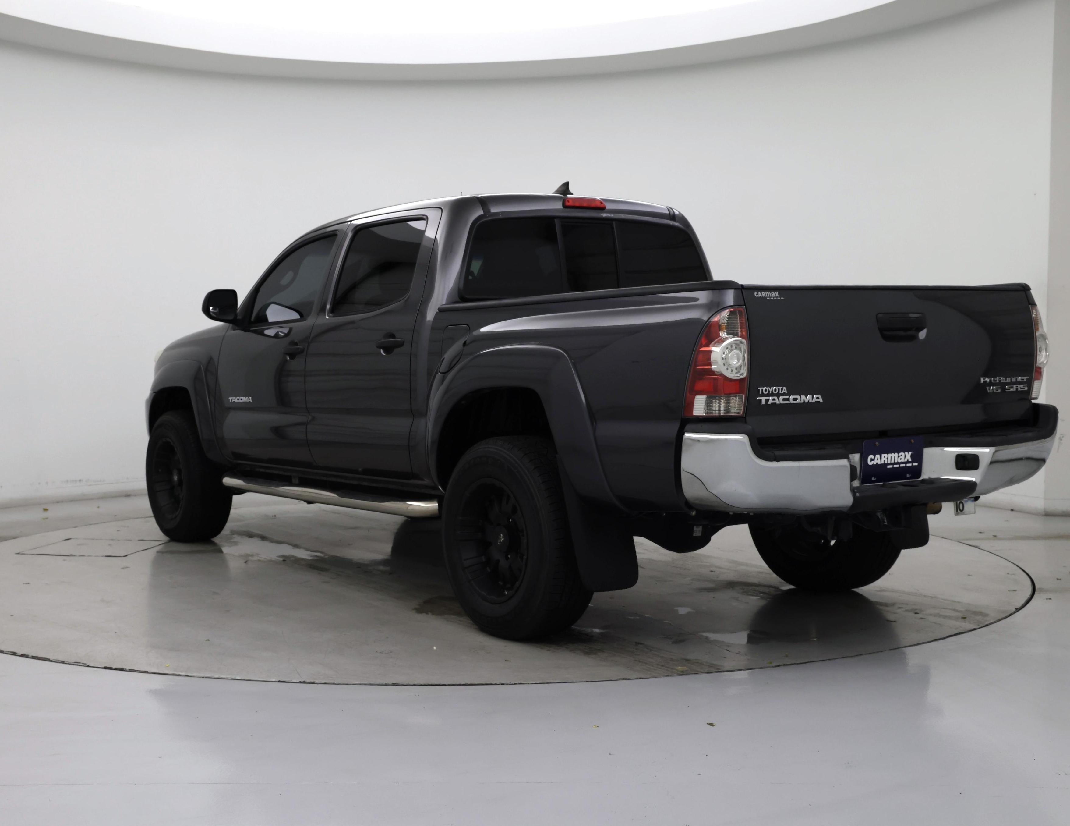 Thumbnail: 2015 Toyota Tacoma - 2