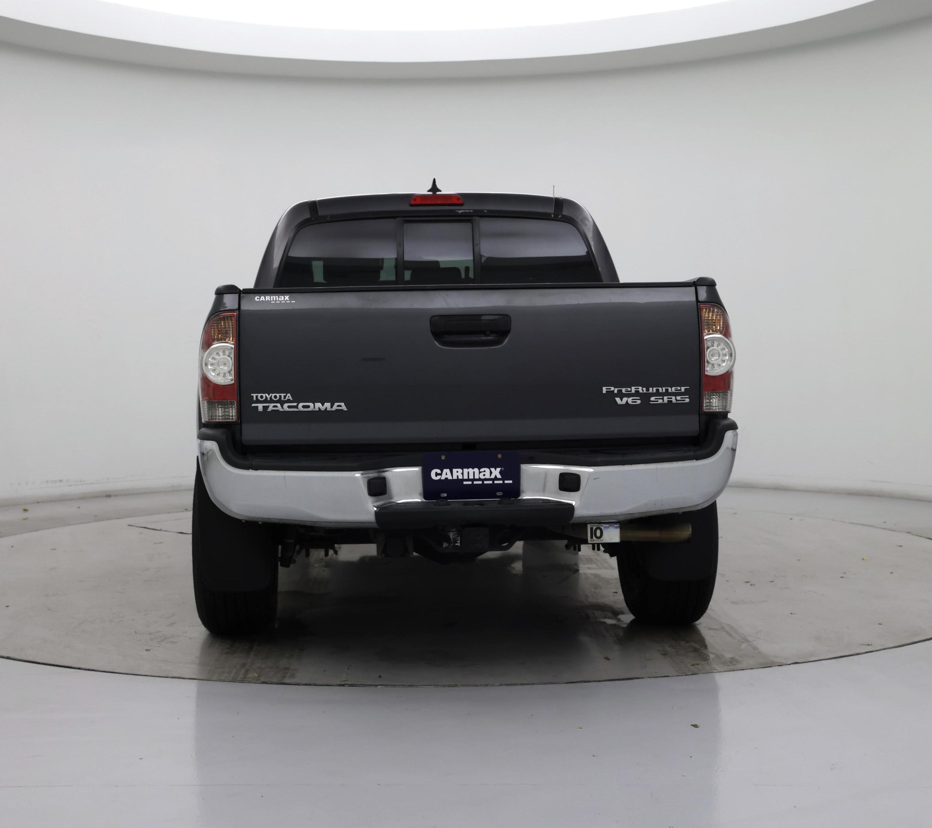 Thumbnail: 2015 Toyota Tacoma - 6