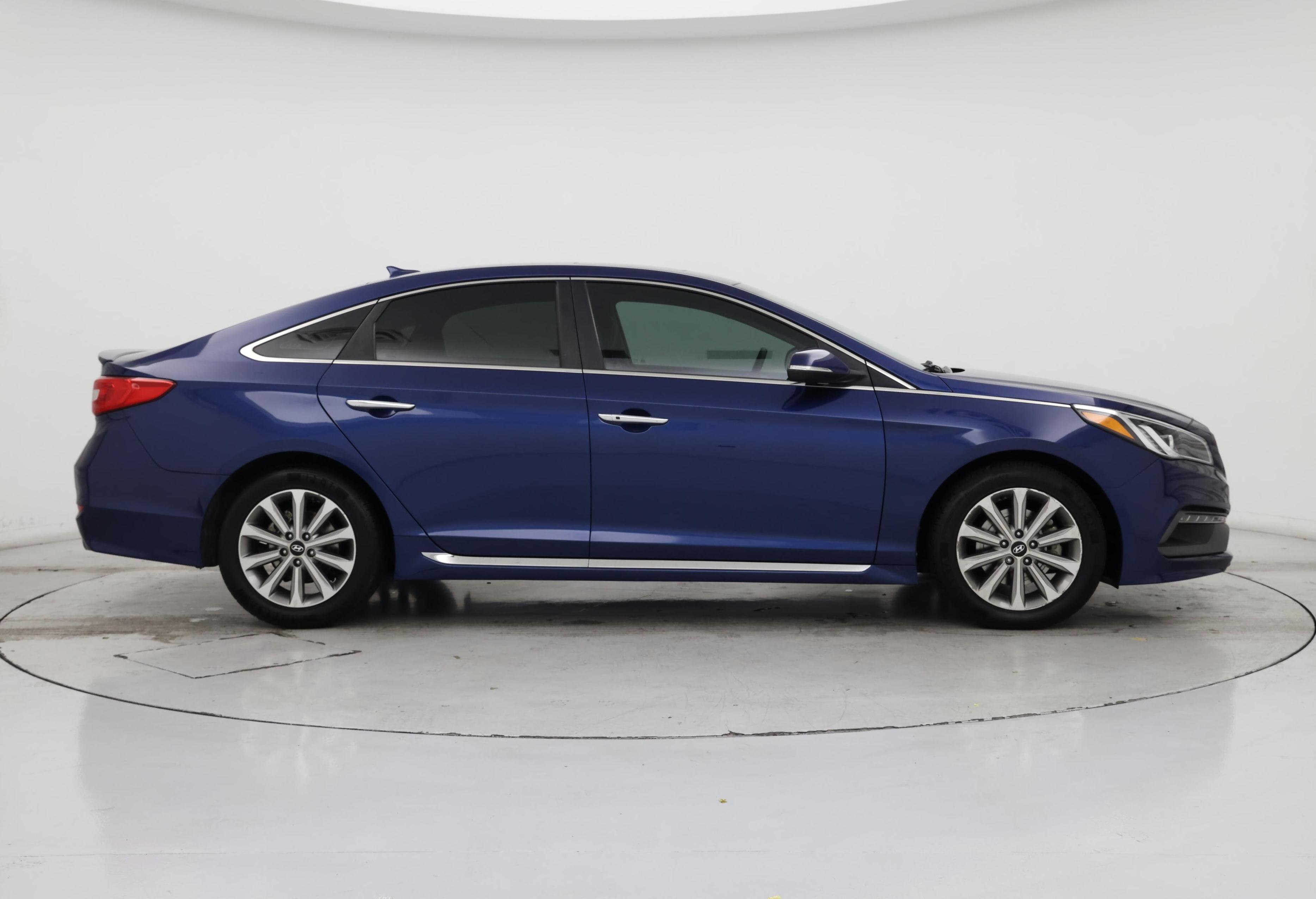 Thumbnail: 2017 Hyundai Sonata - 7