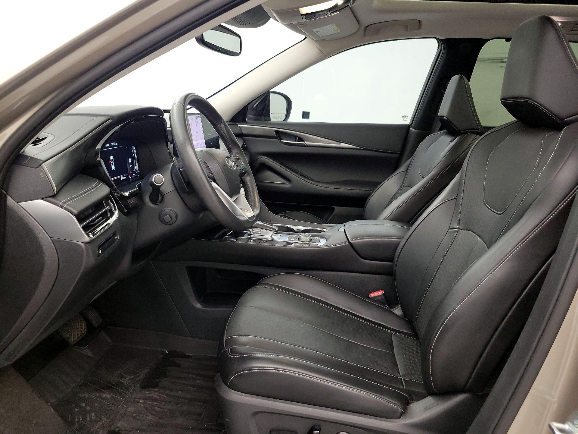 Thumbnail: 2022 INFINITI QX60 - 11