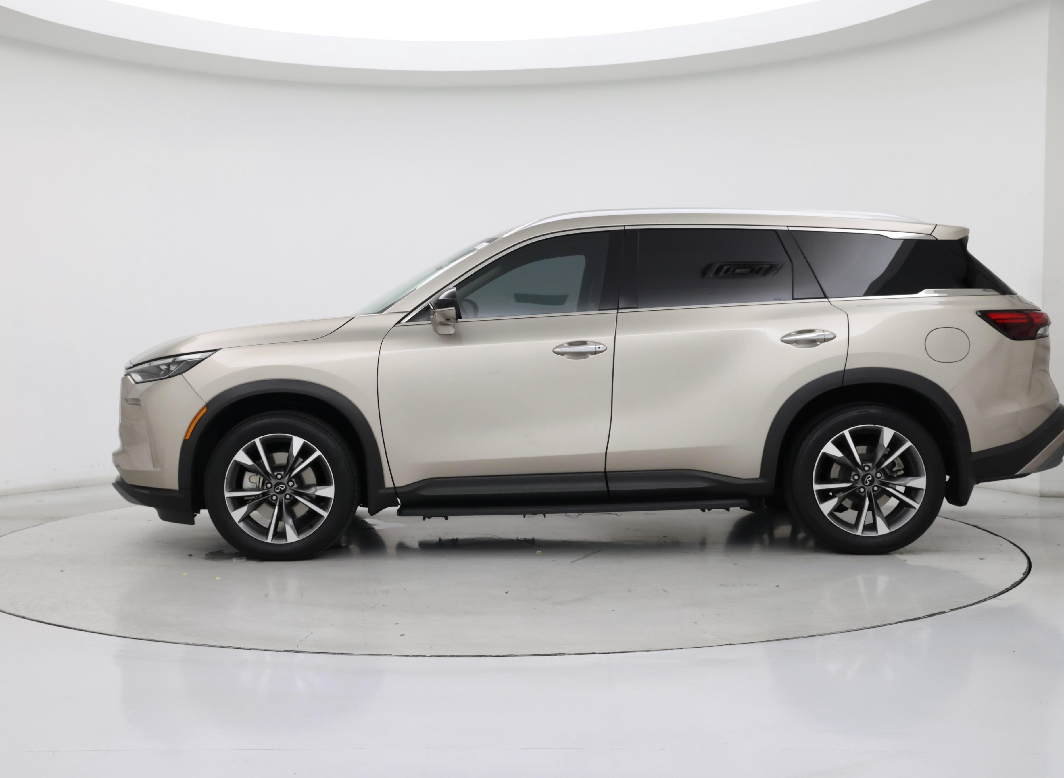 Thumbnail: 2022 INFINITI QX60 - 3