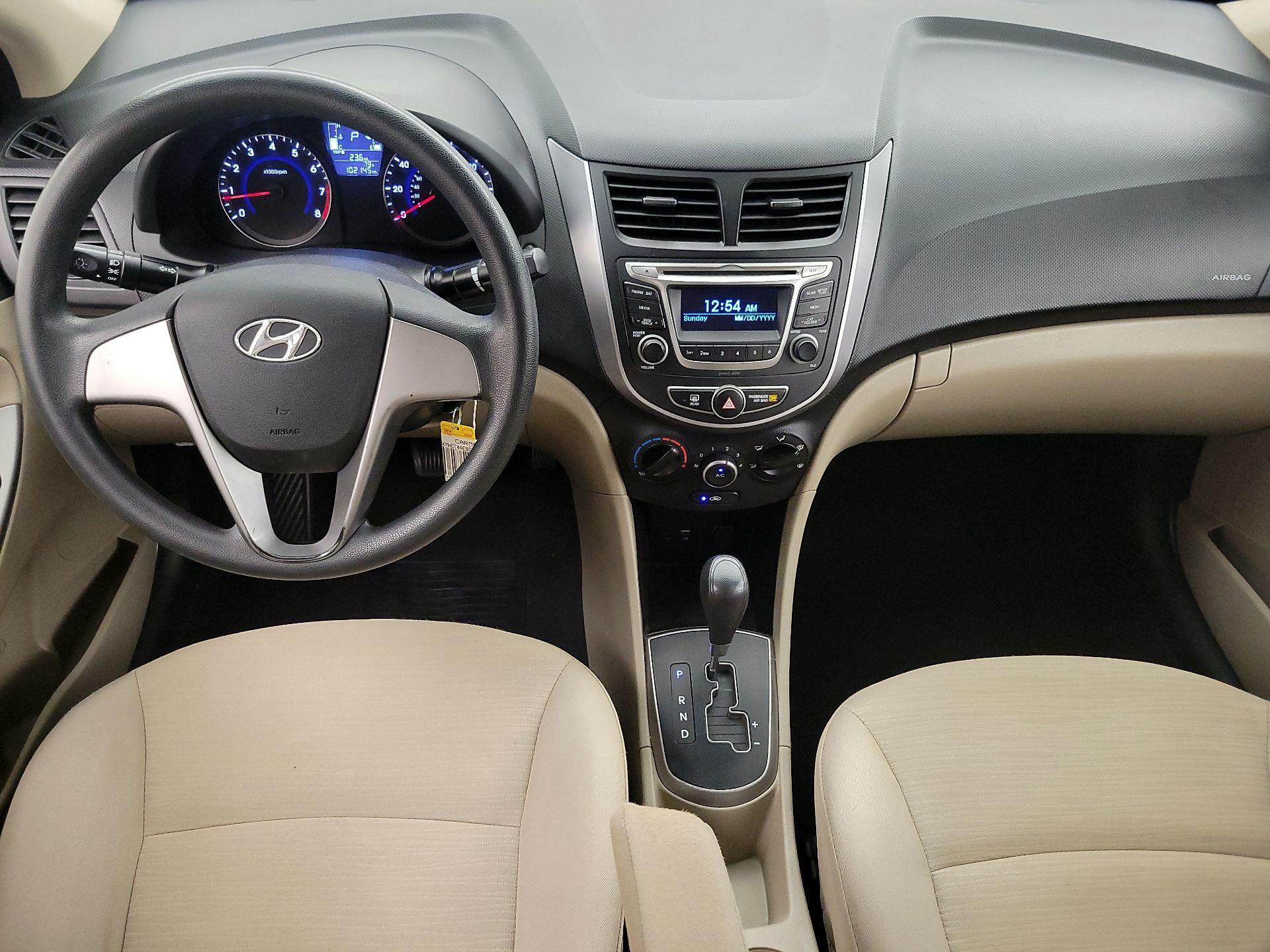 Thumbnail: 2016 Hyundai Accent - 9
