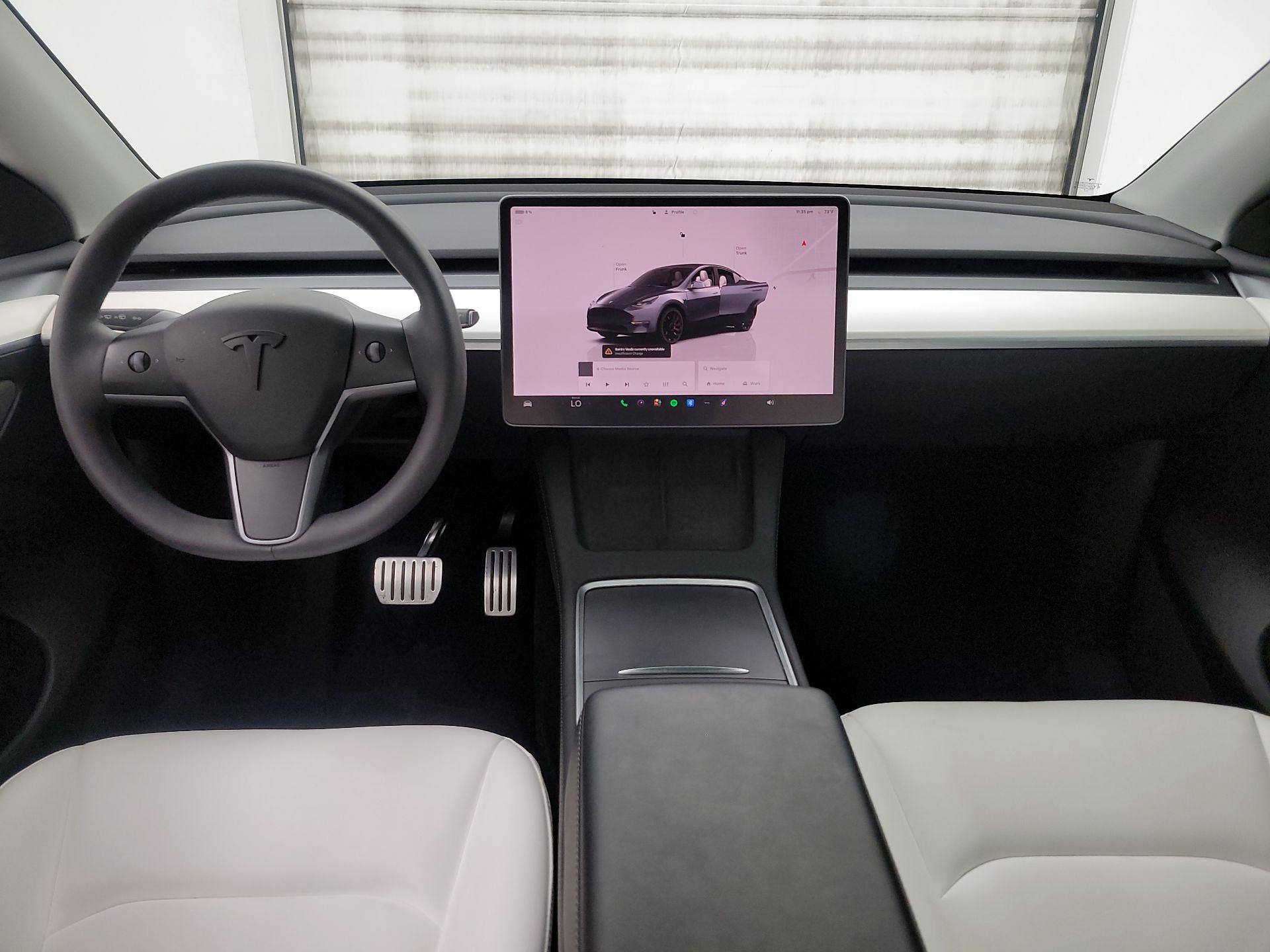 Thumbnail: 2023 Tesla Model Y - 9