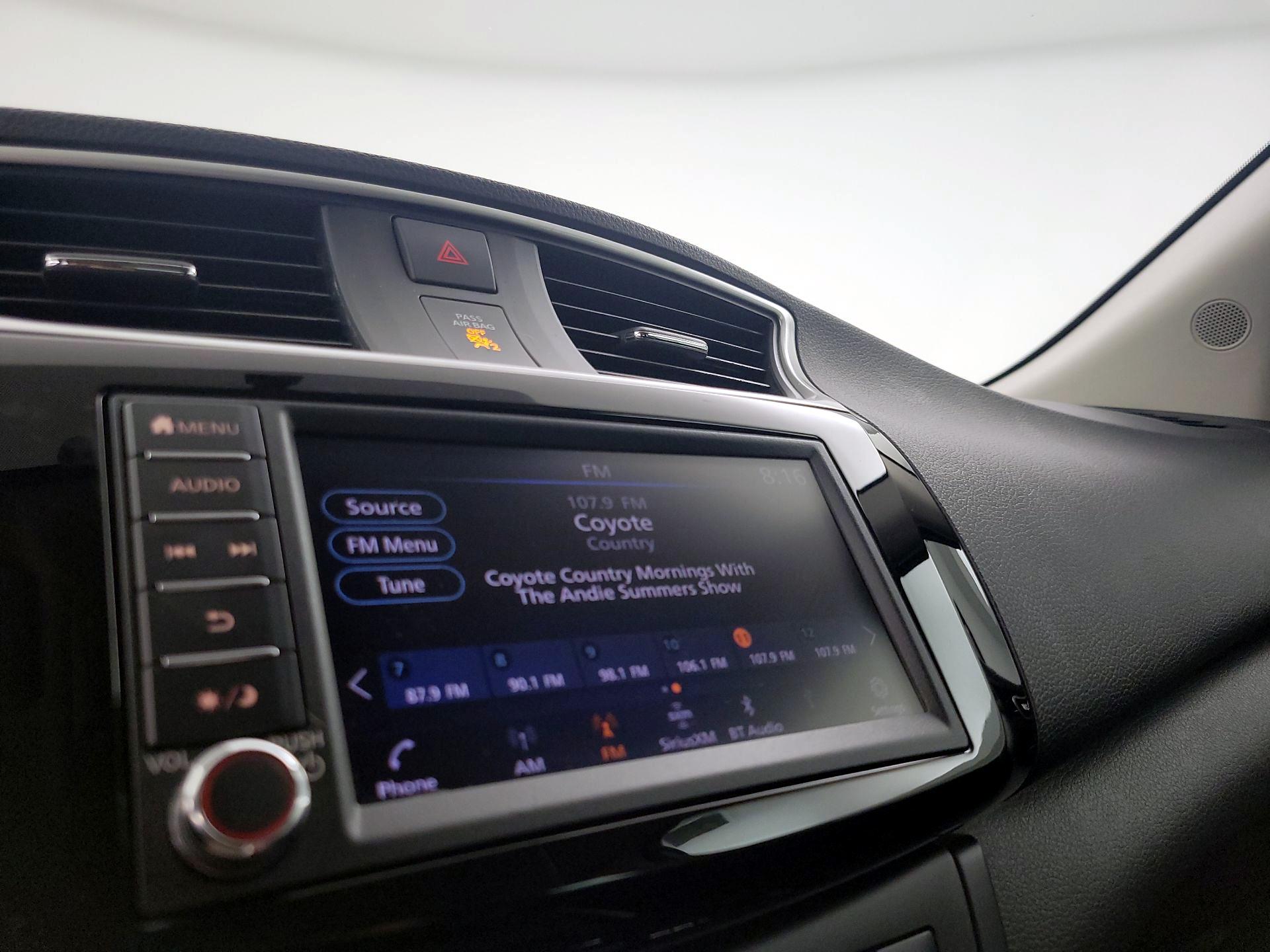 Thumbnail: 2019 Nissan Sentra - 15