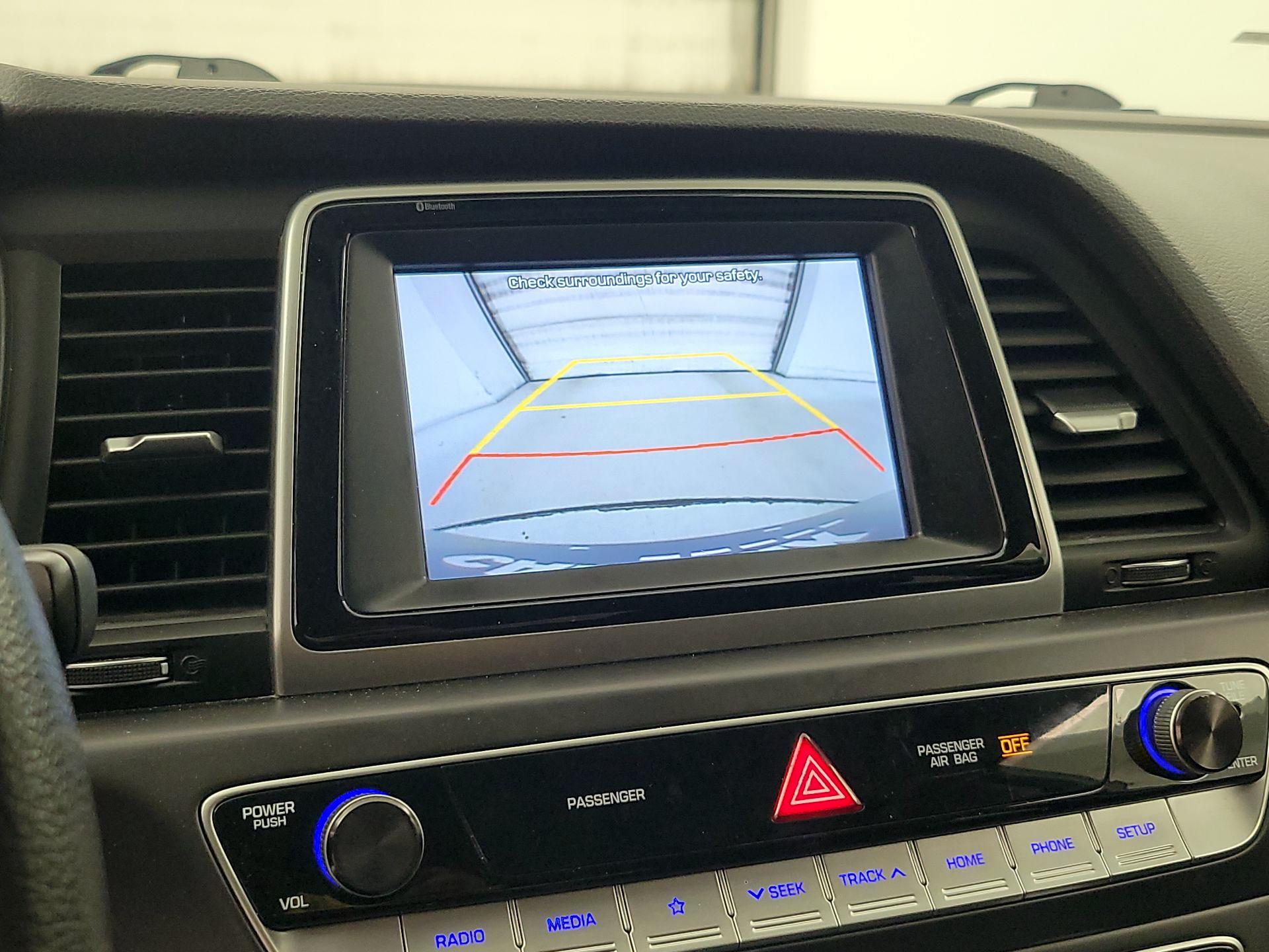 Thumbnail: 2019 Hyundai Sonata - 14