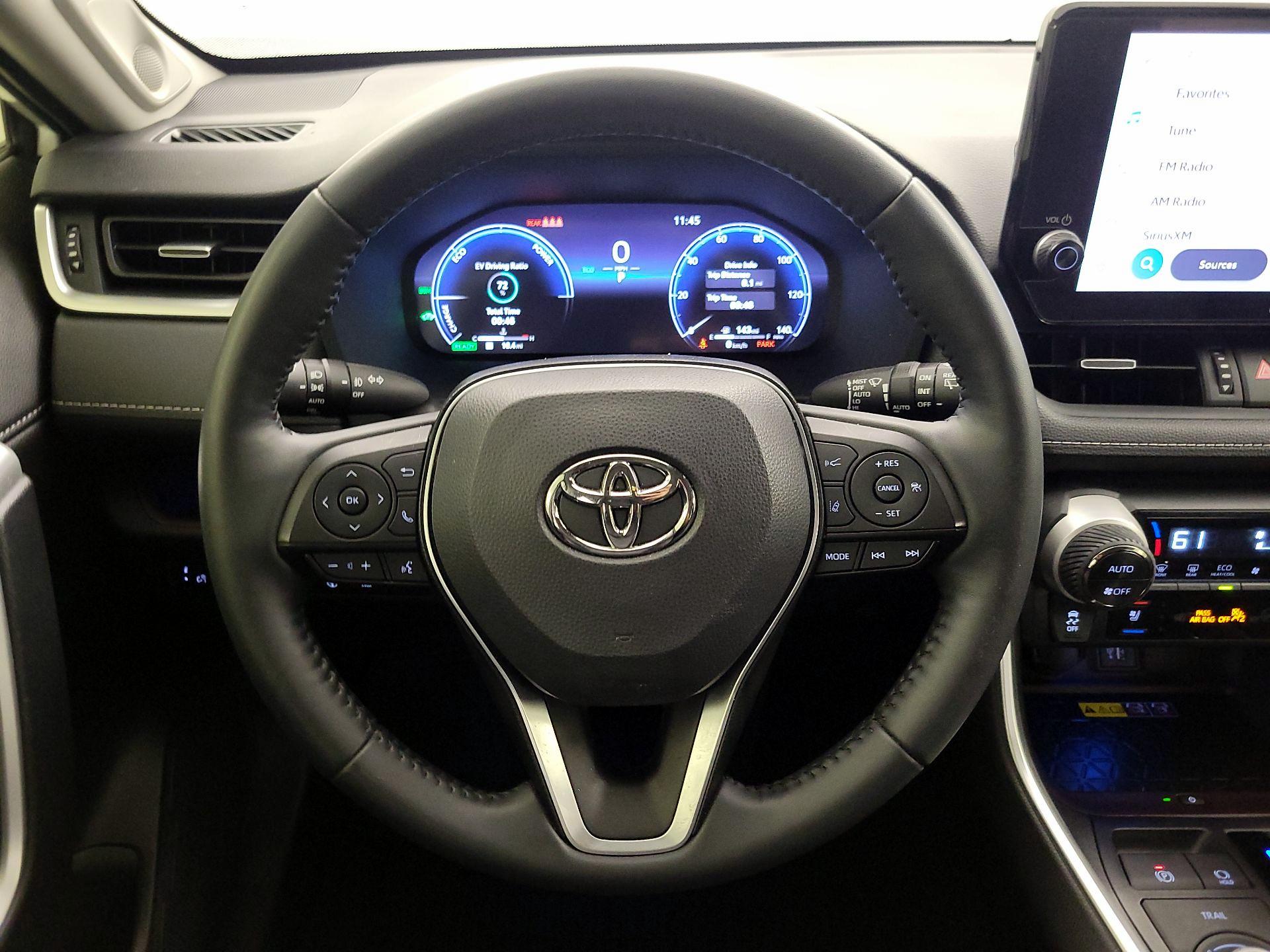 Thumbnail: 2023 Toyota RAV4 - 10