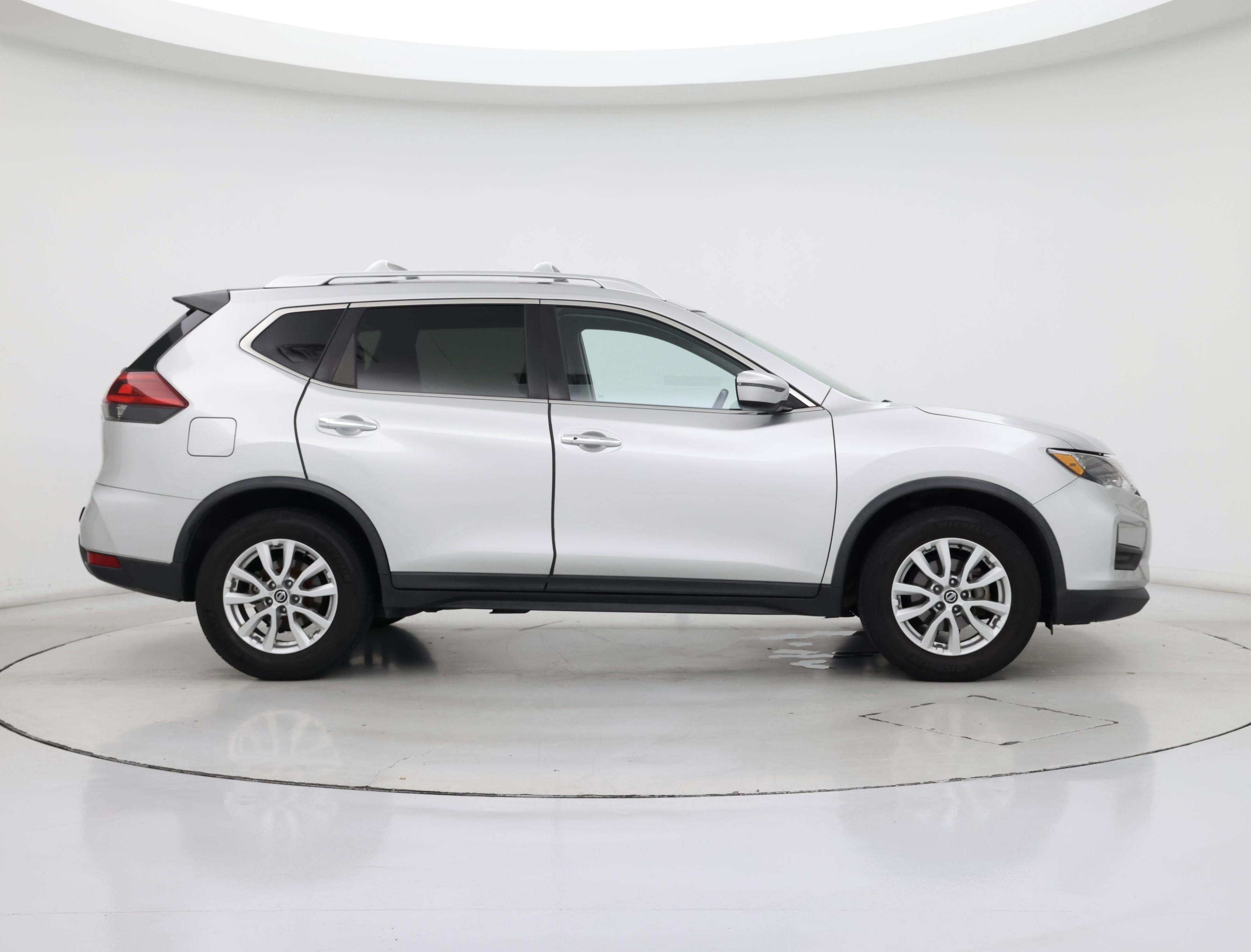Thumbnail: 2018 Nissan Rogue - 7