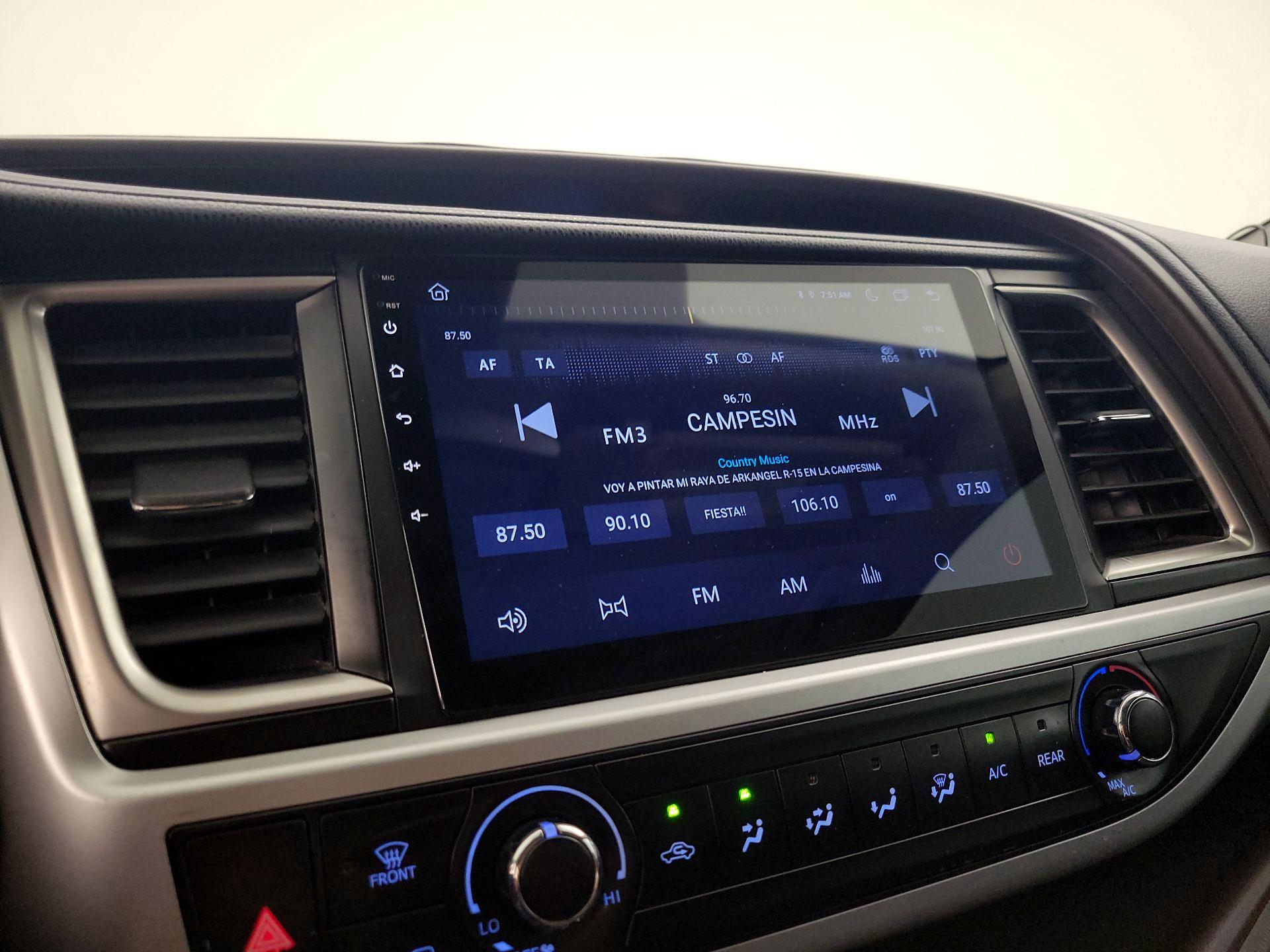 Thumbnail: 2018 Toyota Highlander - 15