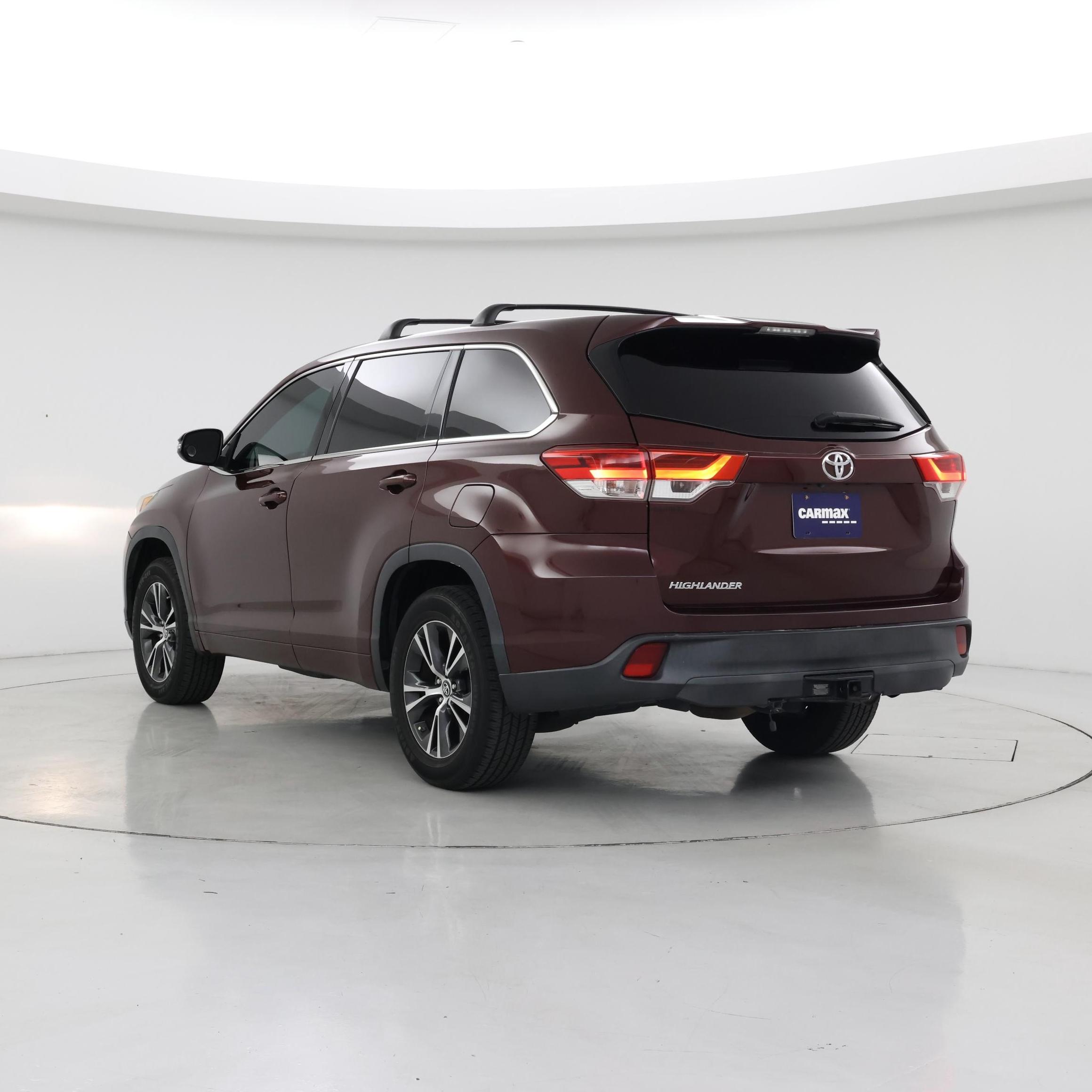 Thumbnail: 2018 Toyota Highlander - 2