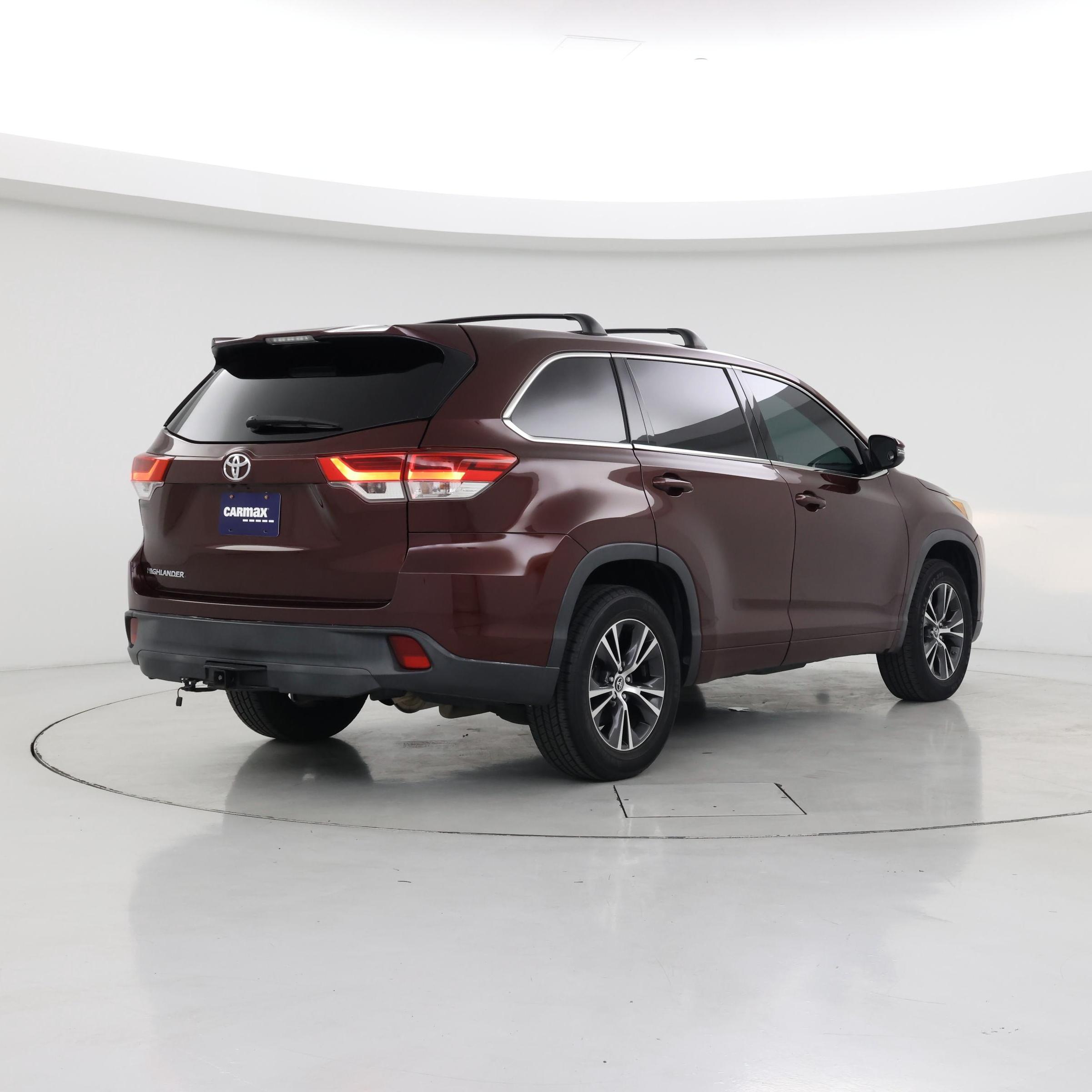 Thumbnail: 2018 Toyota Highlander - 8