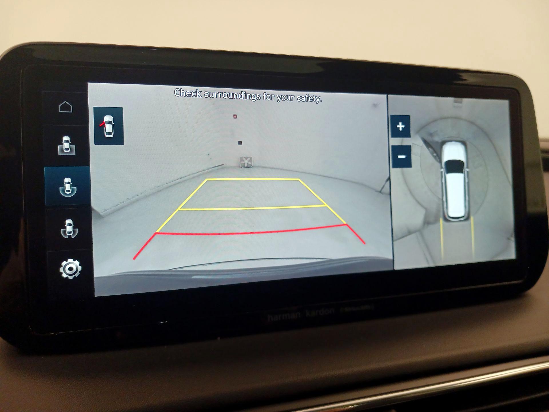 Thumbnail: 2022 Hyundai Santa Fe - 15