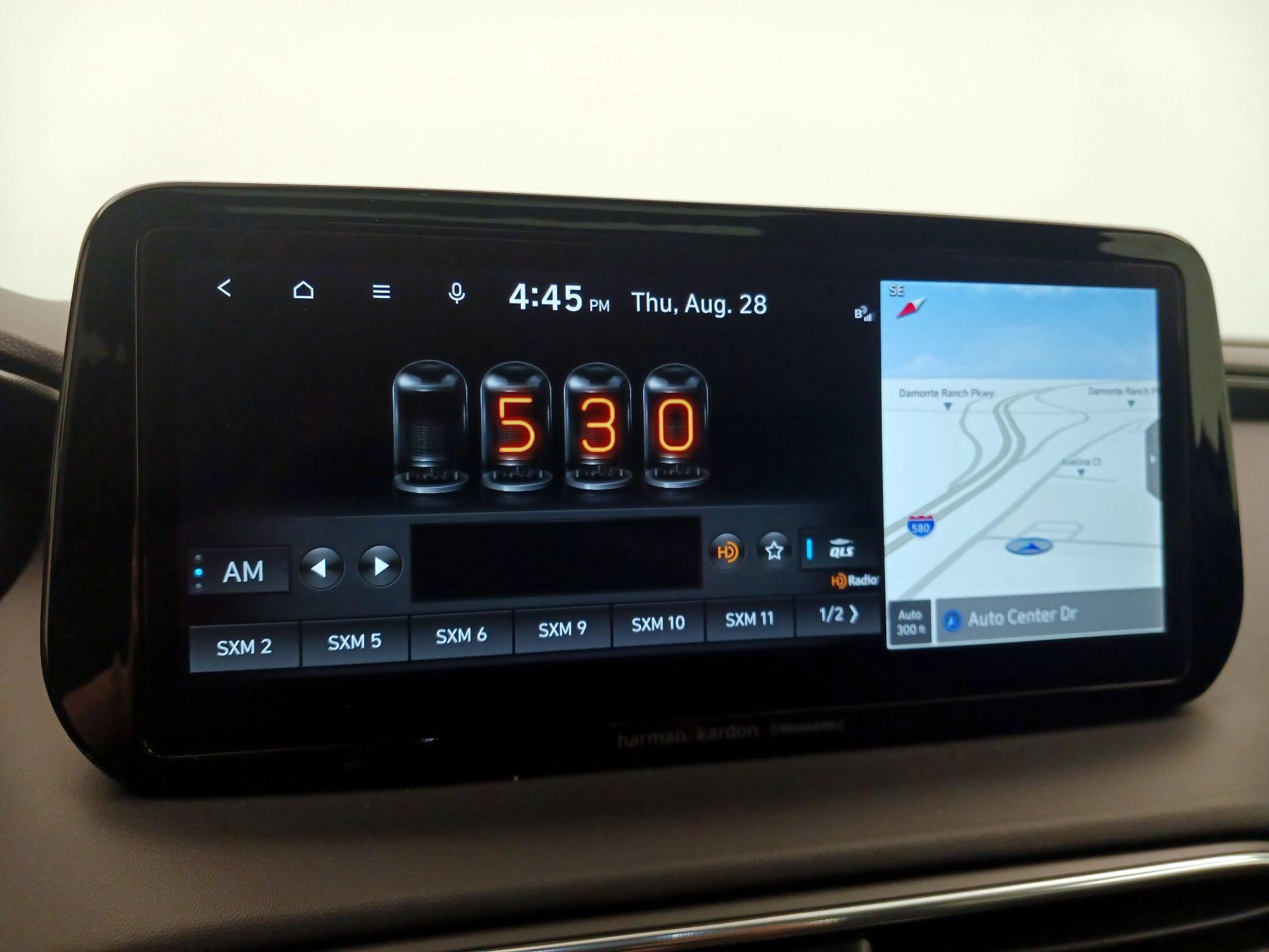 Thumbnail: 2022 Hyundai Santa Fe - 16