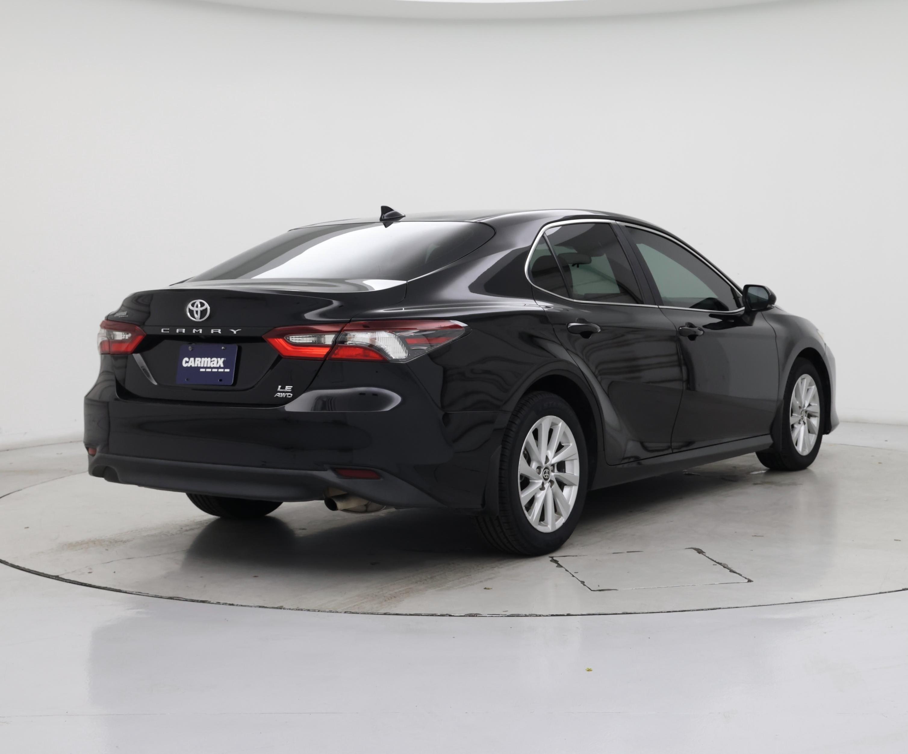 Thumbnail: 2021 Toyota Camry - 8