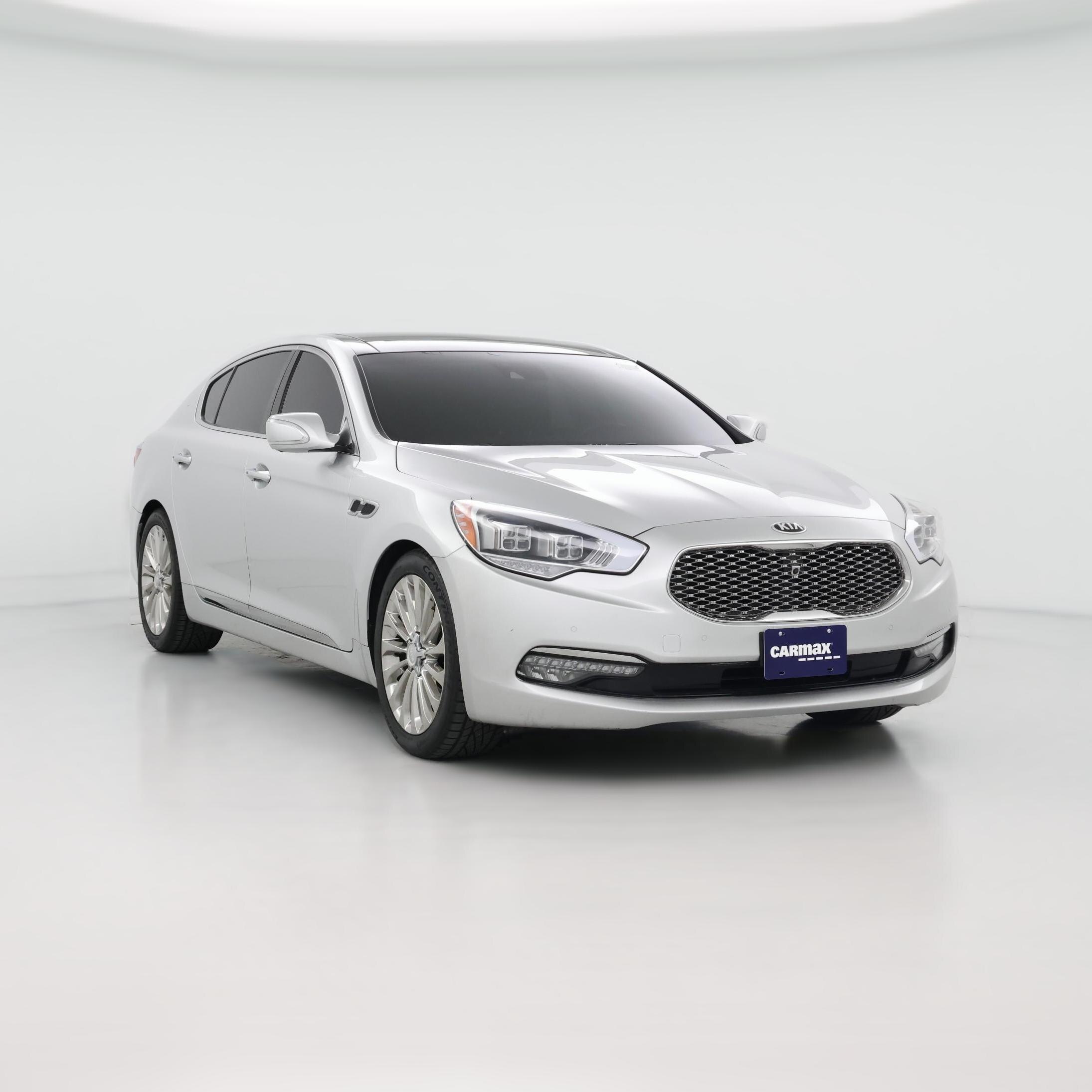 Thumbnail: 2016 Kia K900 - 1