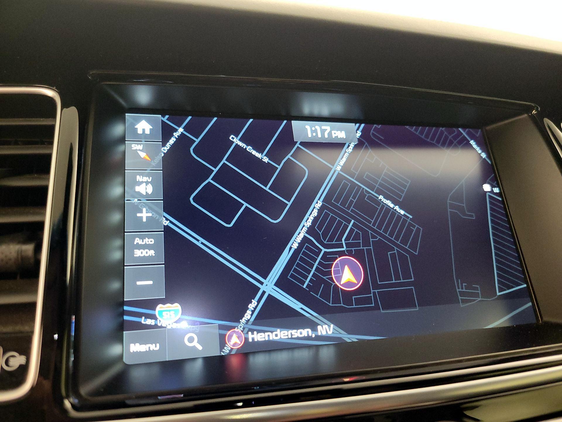 Thumbnail: 2016 Kia K900 - 14
