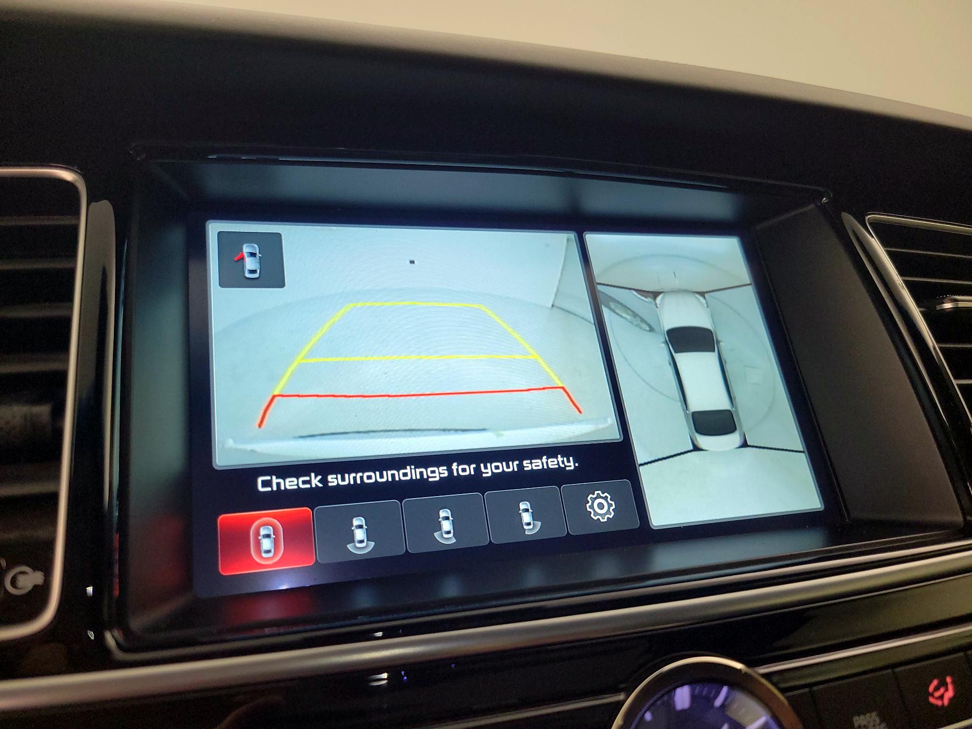 Thumbnail: 2016 Kia K900 - 15