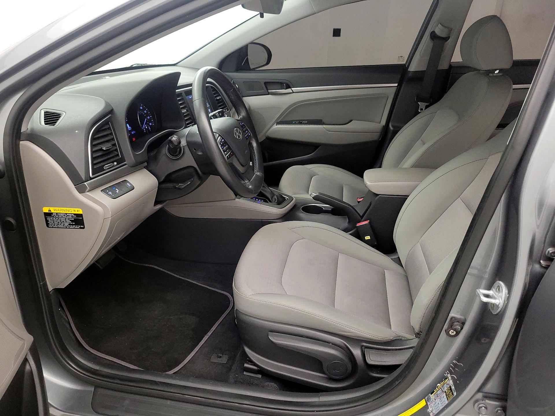 Thumbnail: 2017 Hyundai Elantra - 11