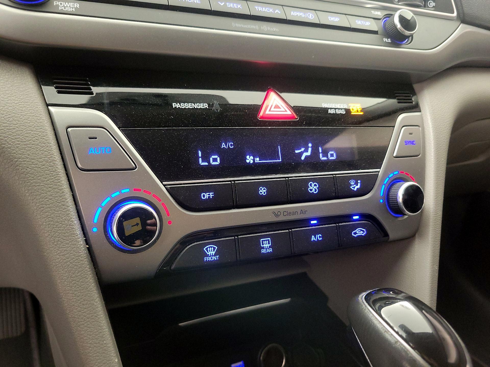 Thumbnail: 2017 Hyundai Elantra - 16