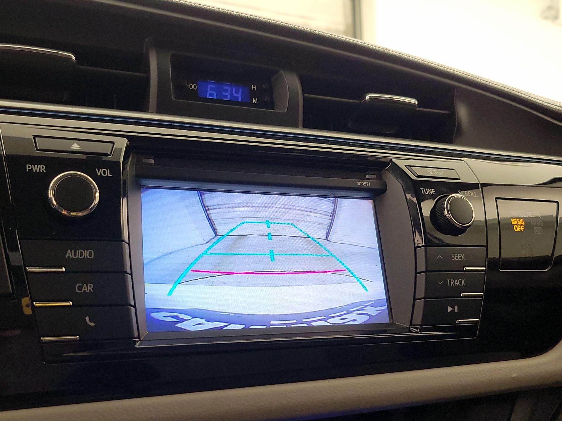 Thumbnail: 2016 Toyota Corolla - 14
