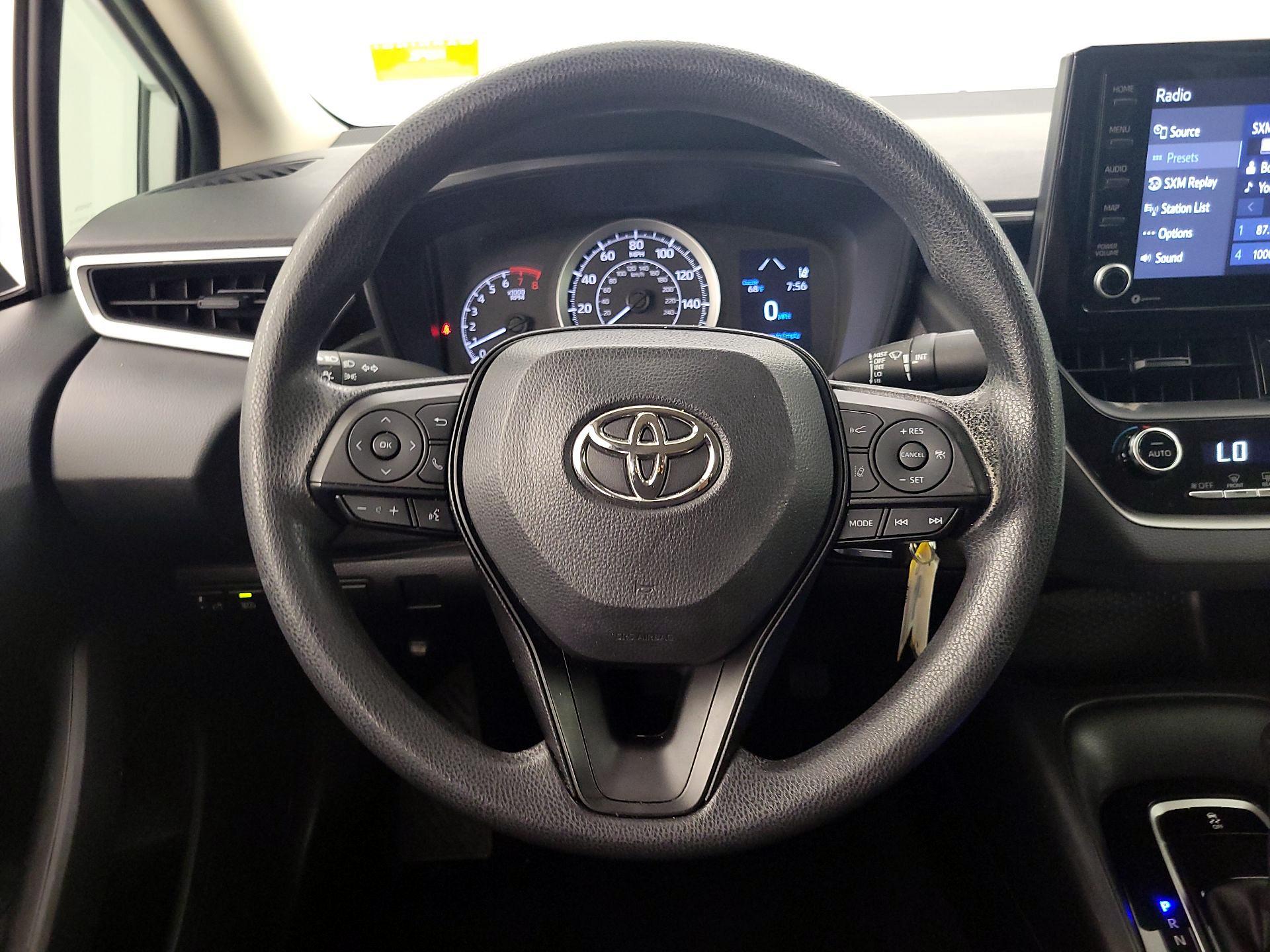 Thumbnail: 2022 Toyota Corolla - 10