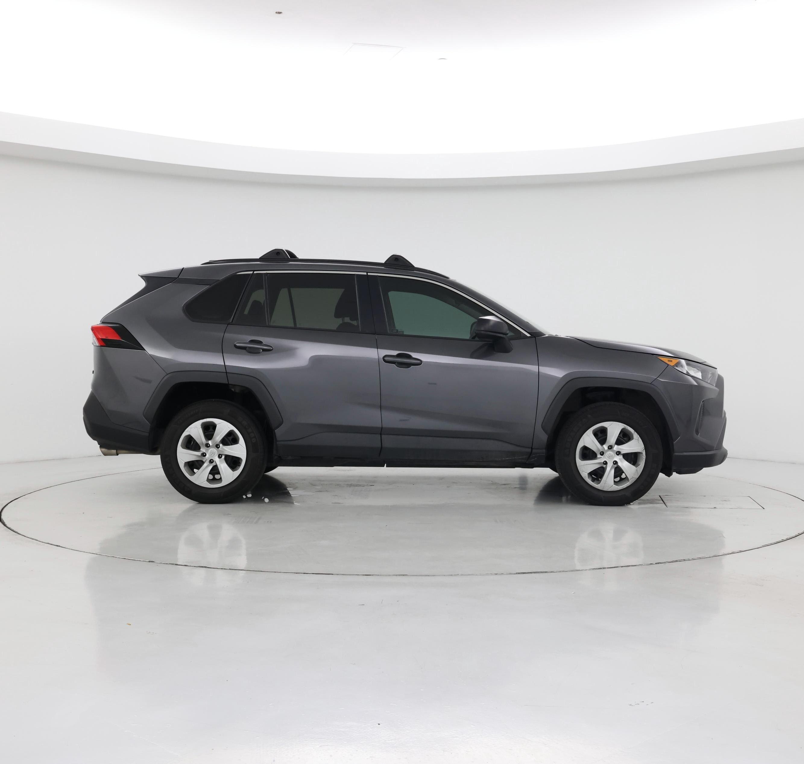 Thumbnail: 2019 Toyota RAV4 - 7