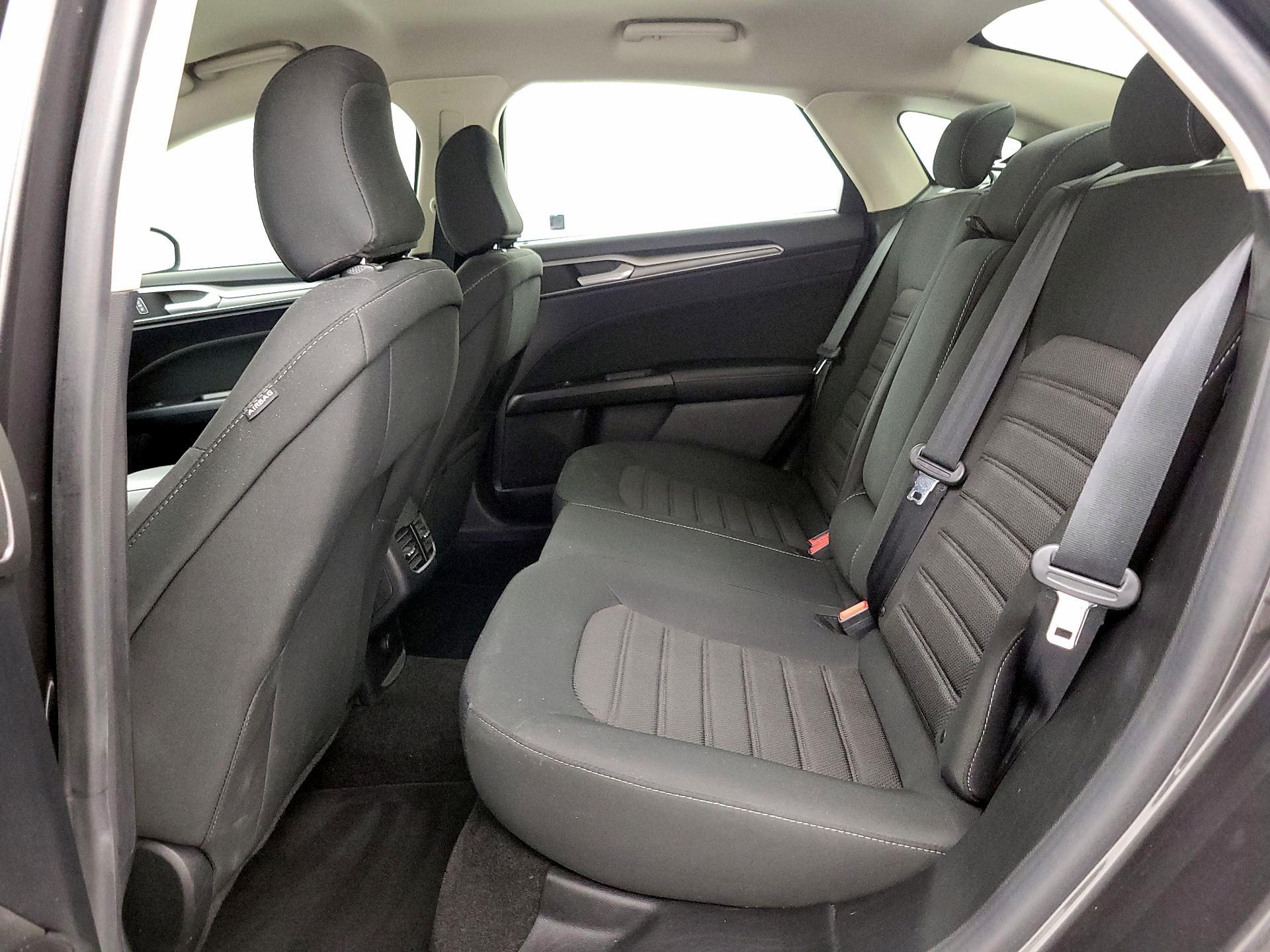 Thumbnail: 2020 Ford Fusion - 19