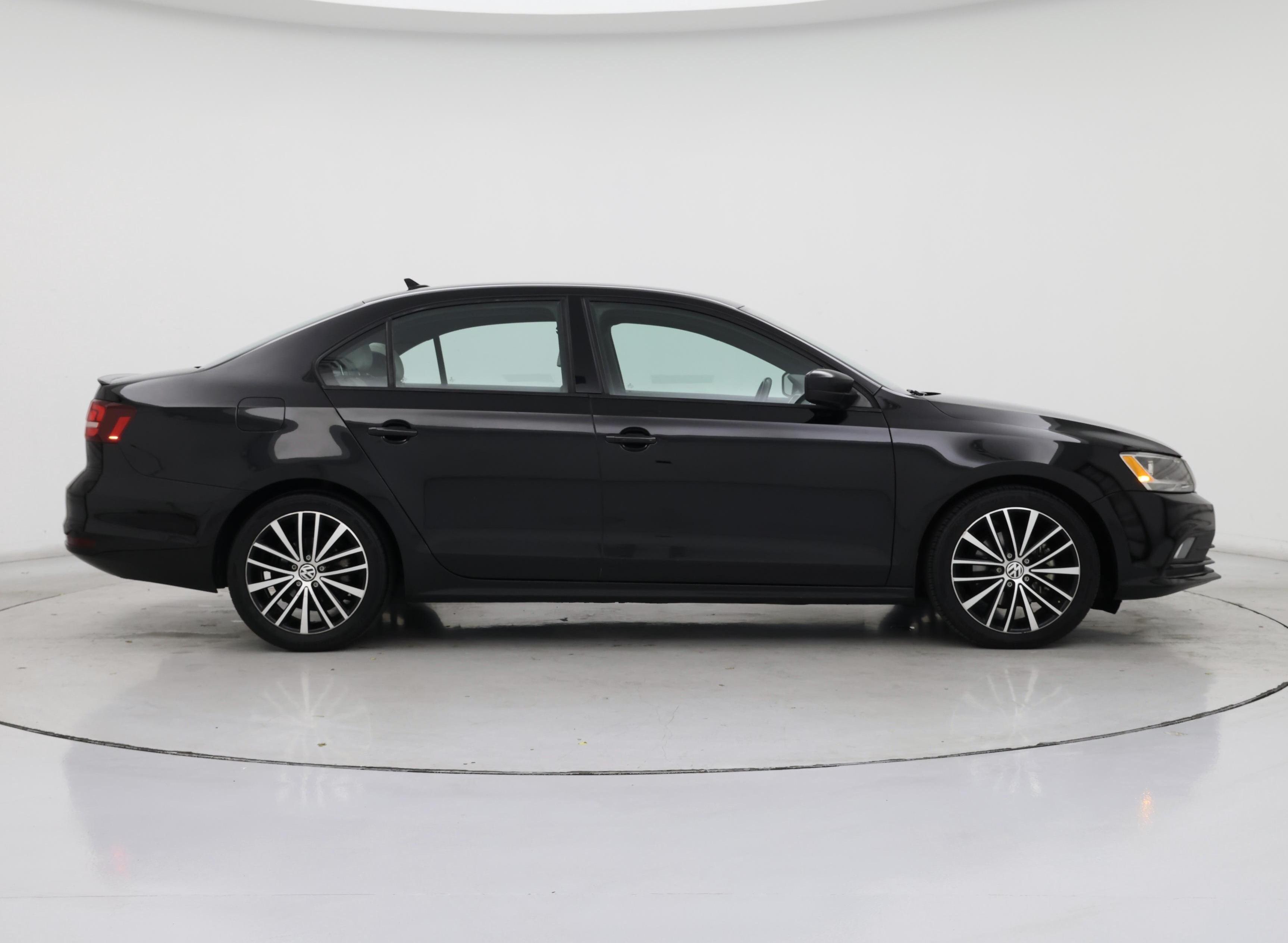 Thumbnail: 2016 Volkswagen Jetta - 7