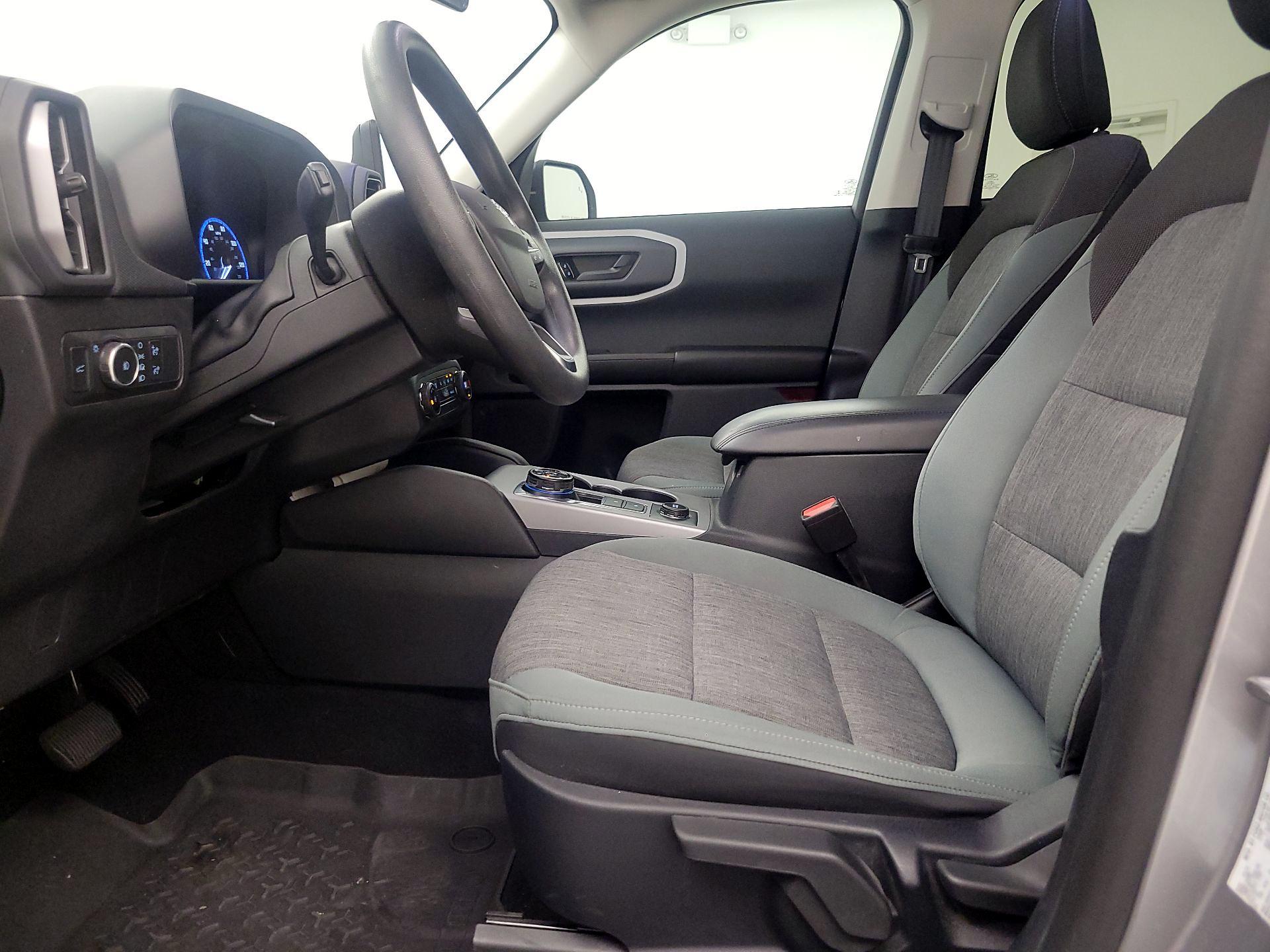 Thumbnail: 2021 Ford Bronco Sport - 11