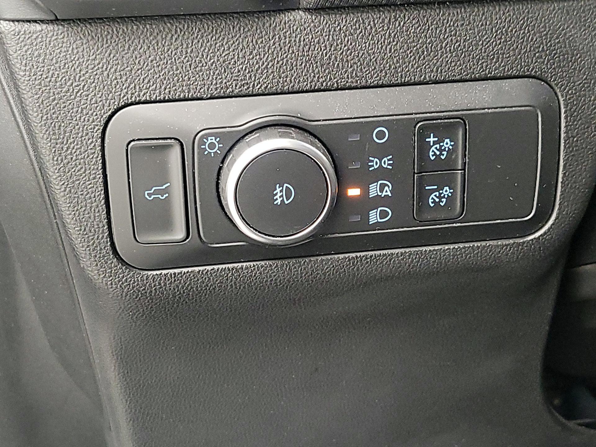 Thumbnail: 2021 Ford Bronco Sport - 13