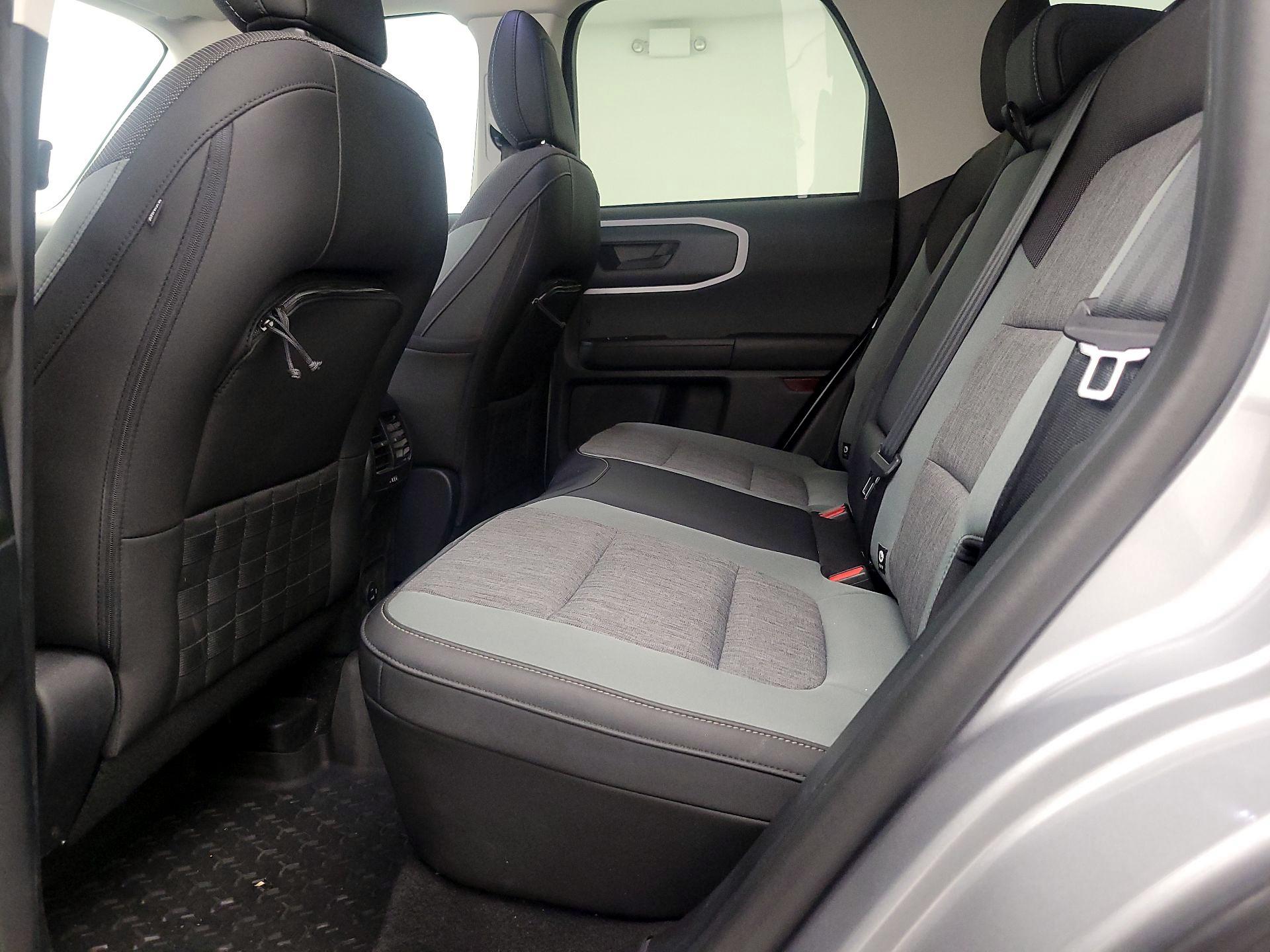 Thumbnail: 2021 Ford Bronco Sport - 19