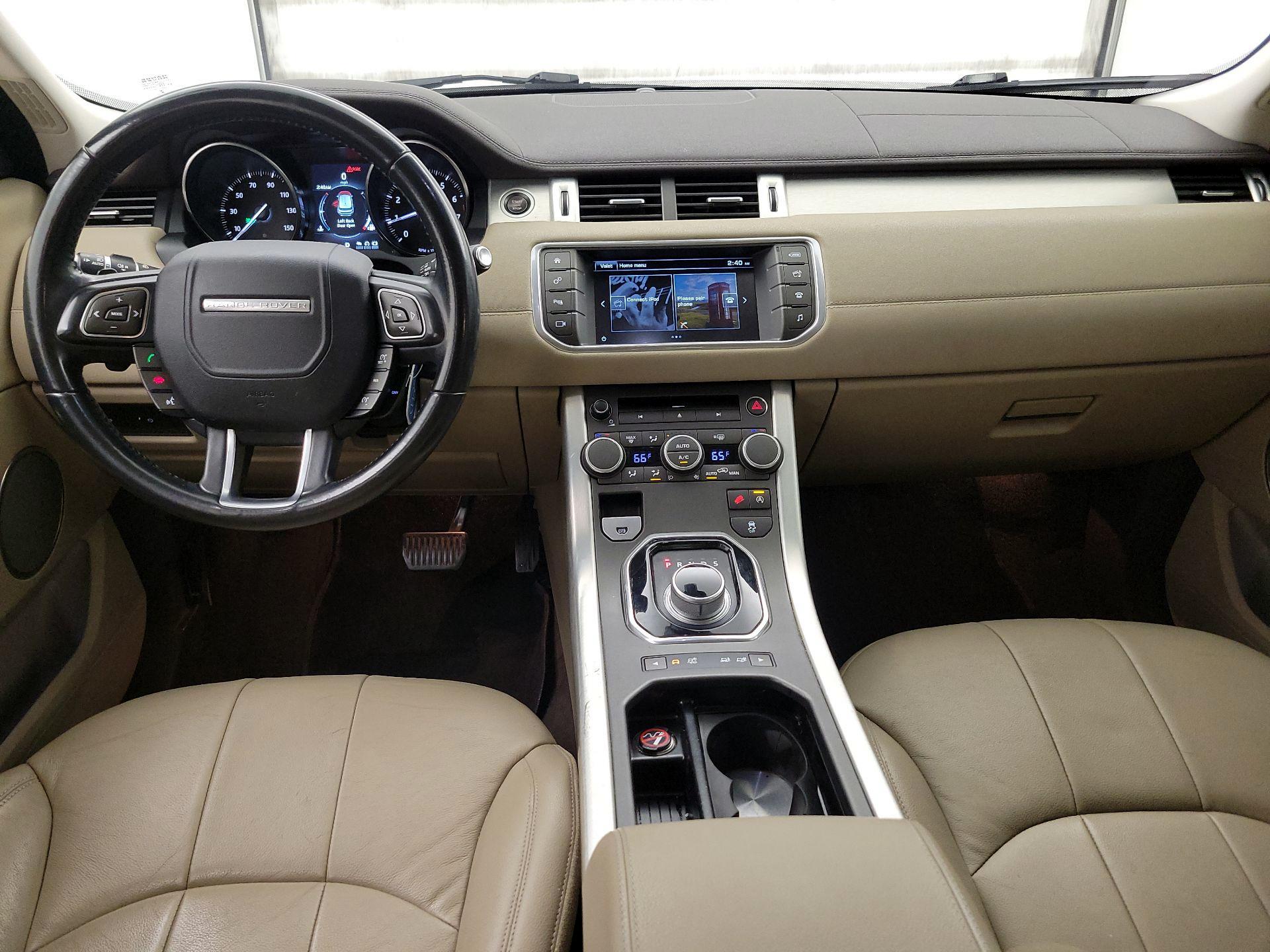 Thumbnail: 2016 Land Rover Range Rover Evoque - 9