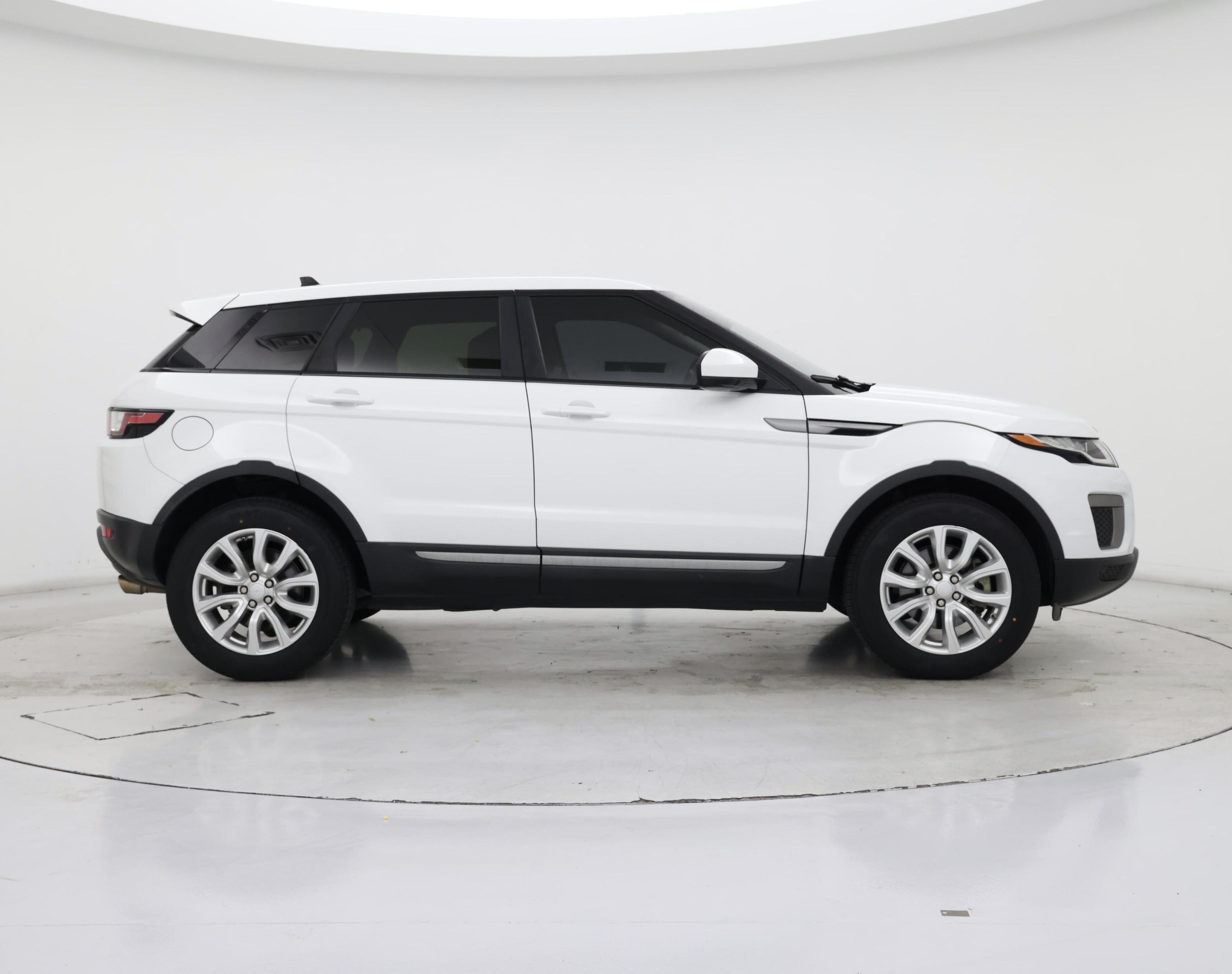 Thumbnail: 2016 Land Rover Range Rover Evoque - 7