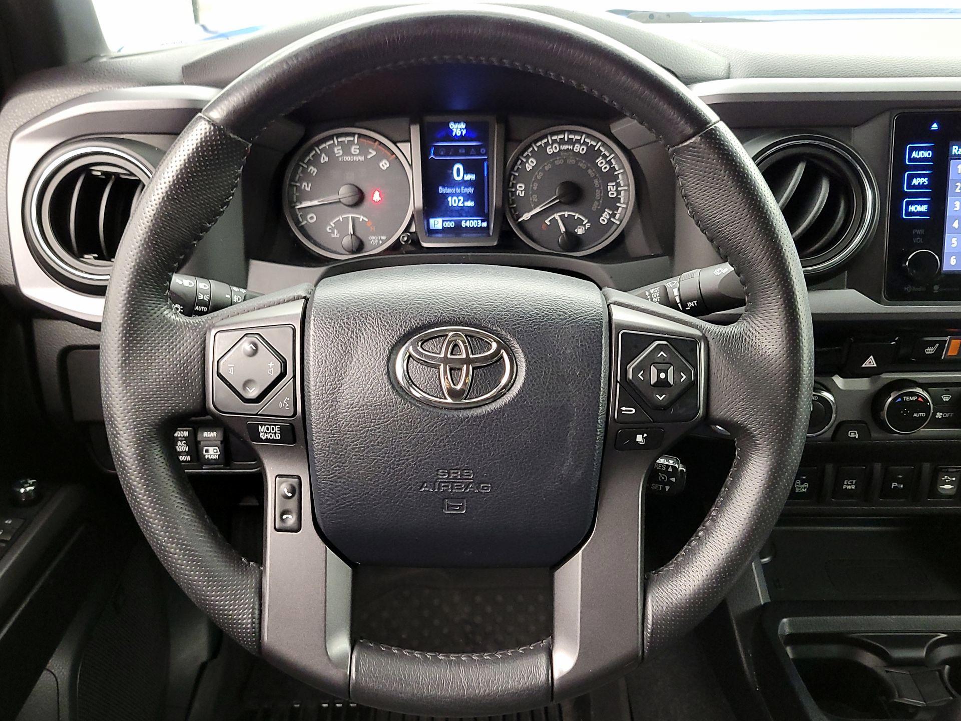 Thumbnail: 2017 Toyota Tacoma - 10