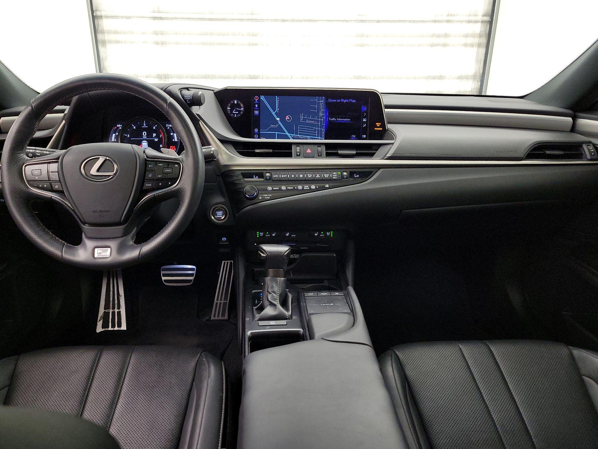 Thumbnail: 2019 Lexus ES - 9